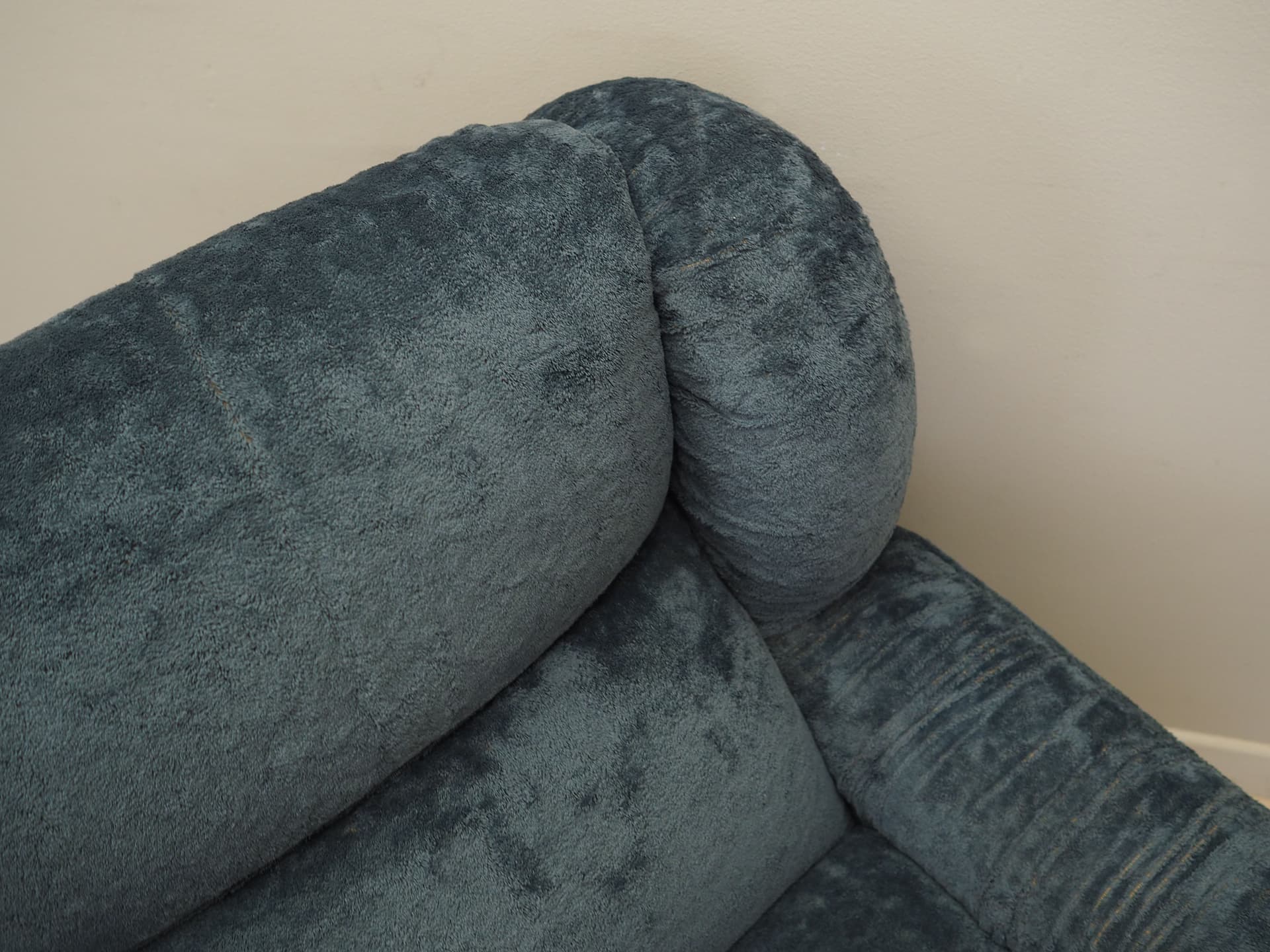Sofa, granatowy velvet, Włochy, lata 70. - 81609