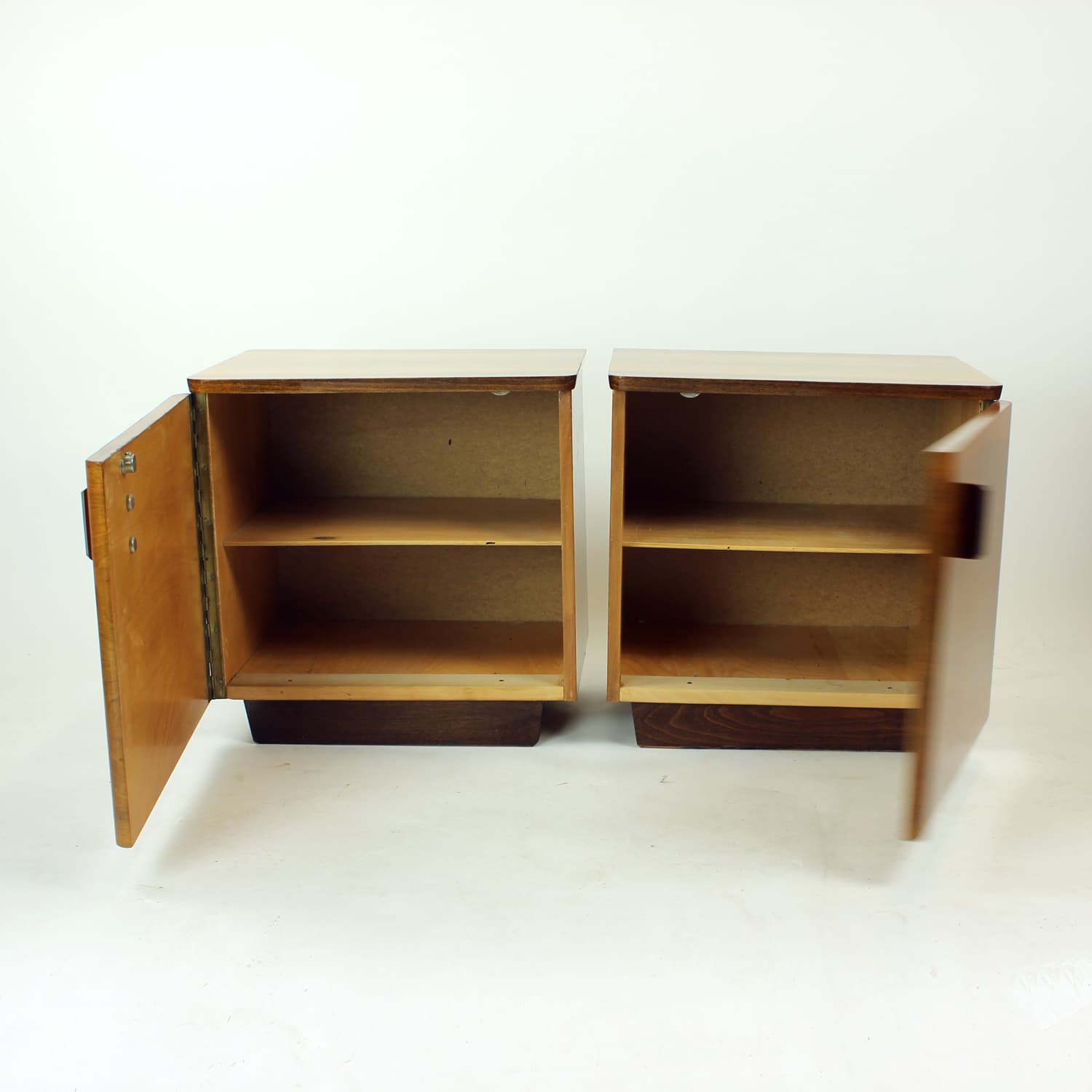 pair of nightstands, brown walnut, Czechoslovakia, 1960s - 91388