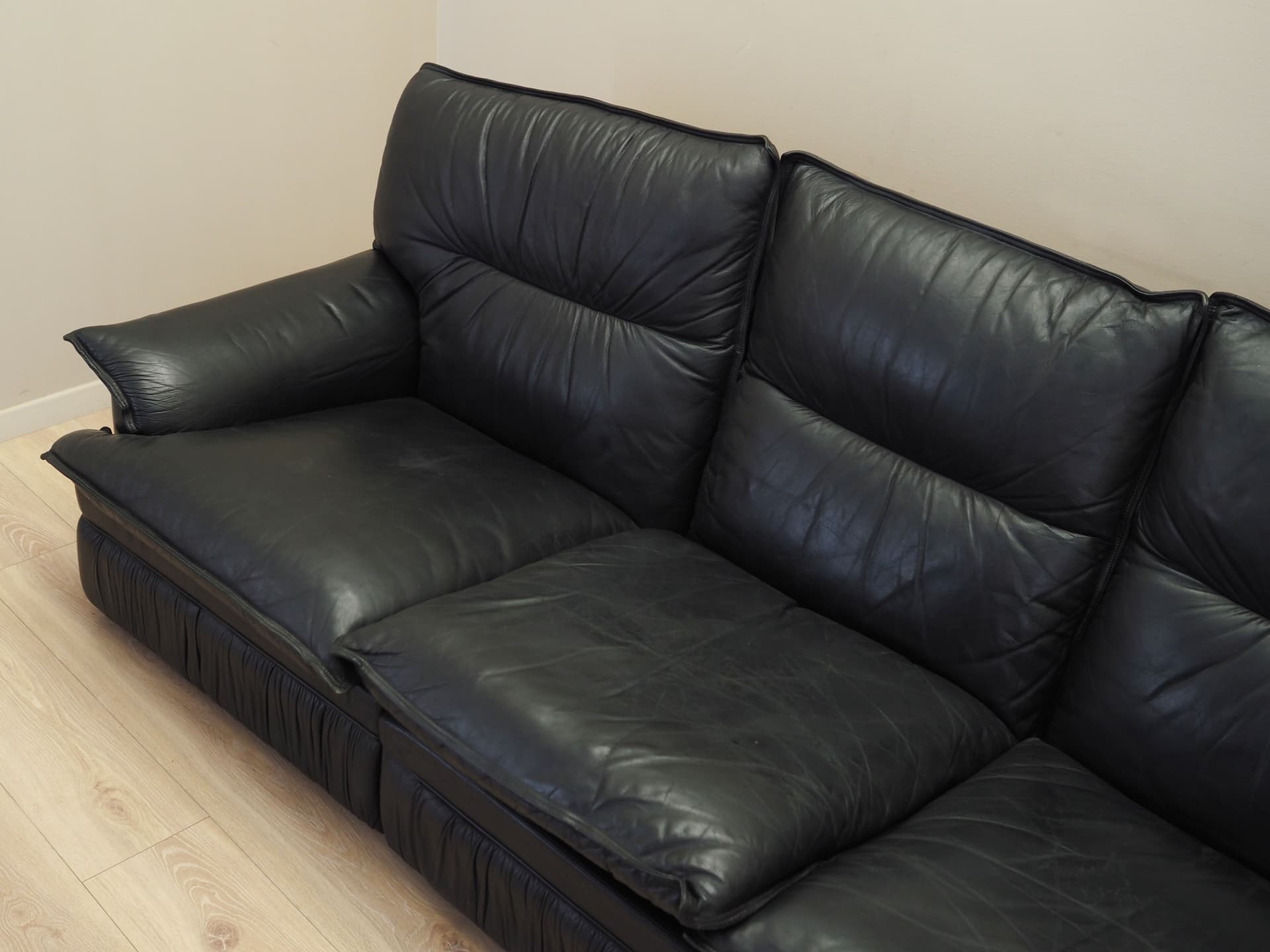 Sofa modułowa, czarna skóra naturalna, Włochy, lata 60. - 82065