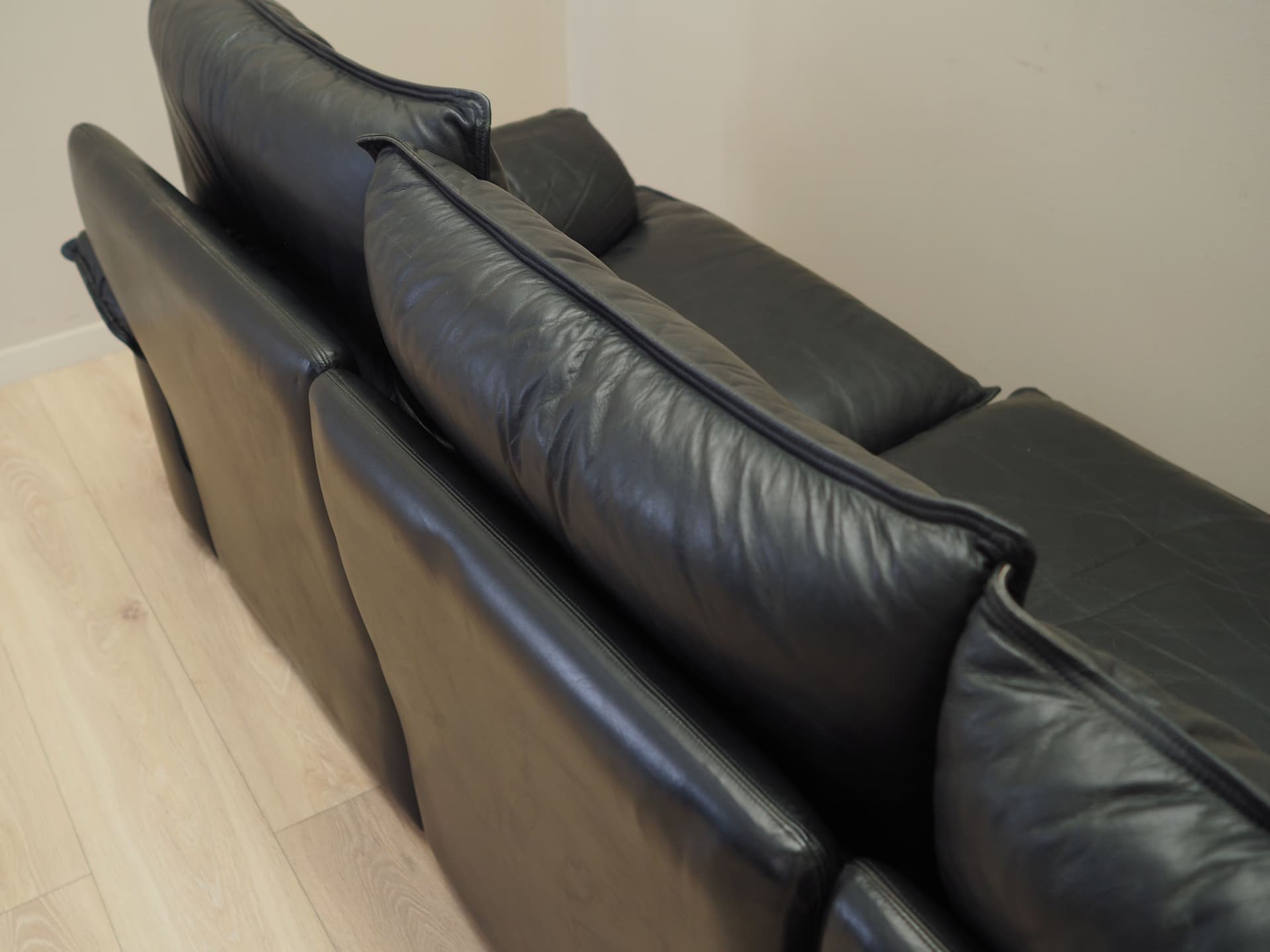 Sofa modułowa, czarna skóra naturalna, Włochy, lata 60. - 82075