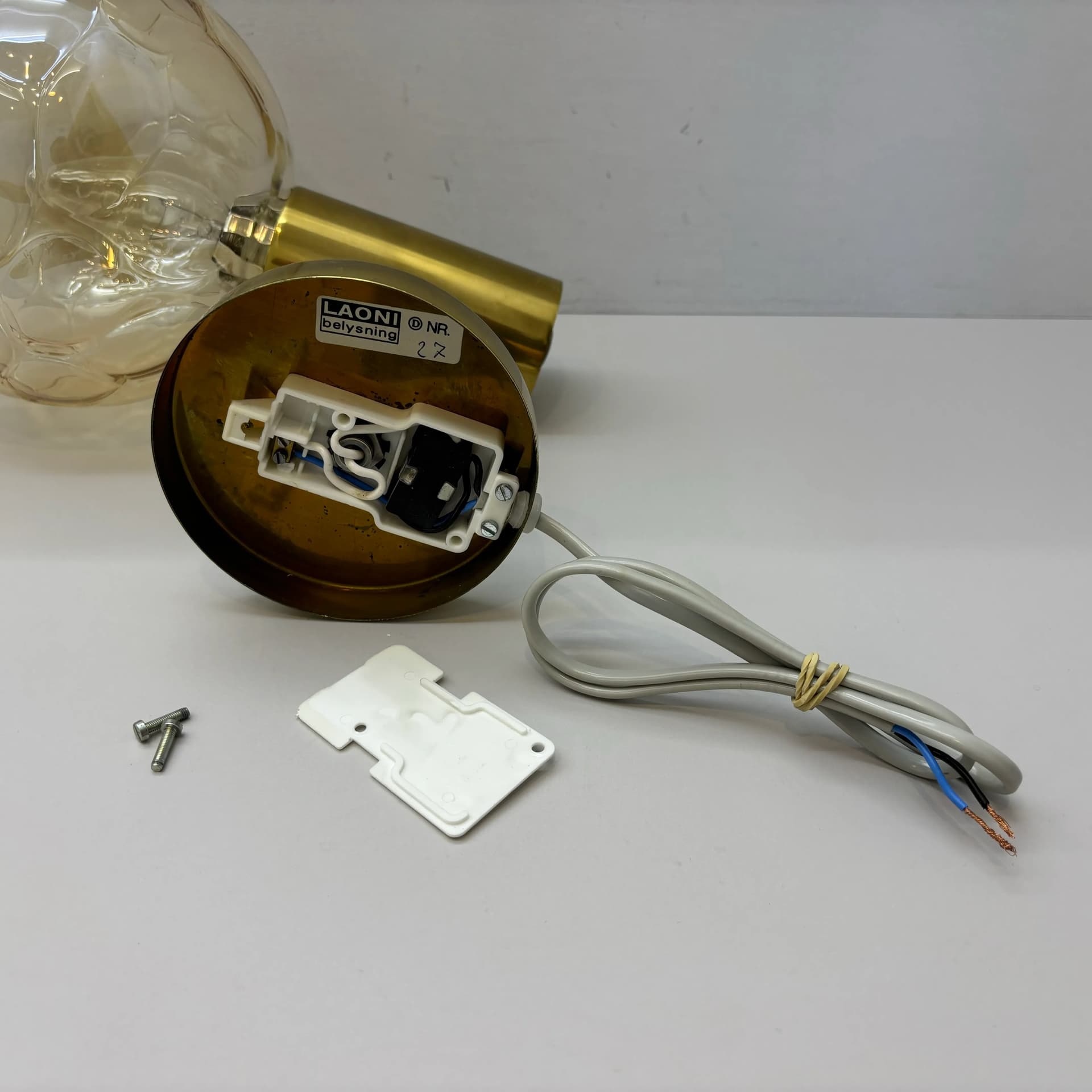 Para kinkietów, złoty, mosiądz, Laoni Belysning, Dania, lata 70. - 82196