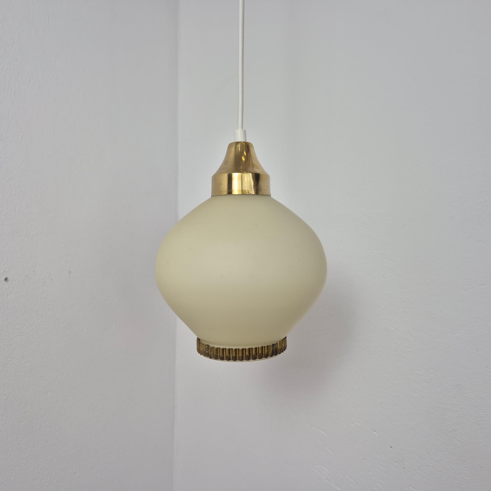 Szklana lampka wisząca, Dania, lata 50 - 82578