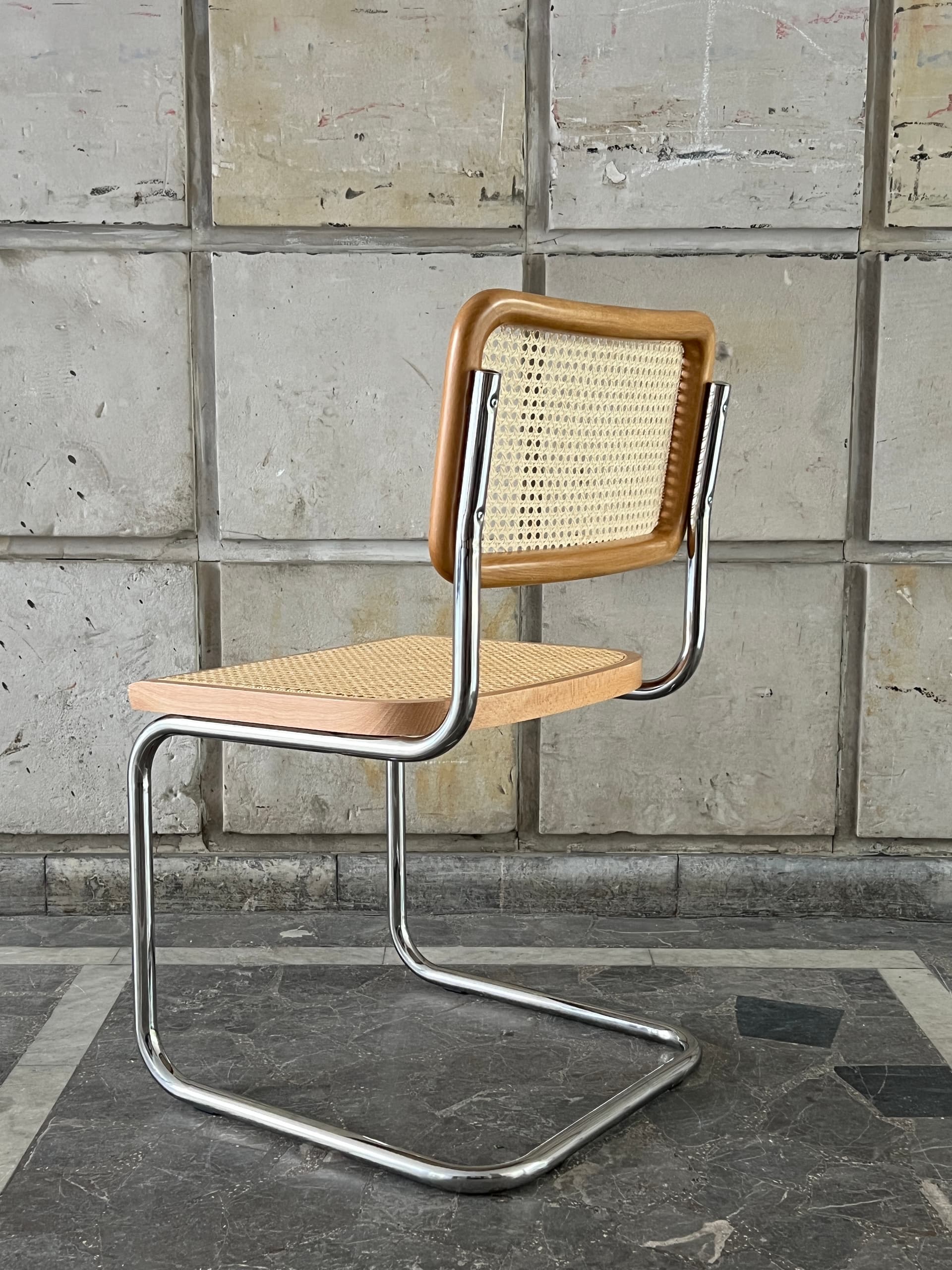 Krzesło z giętej stali wg proj. M.Breuer, Bauhaus, miodowe - 124072