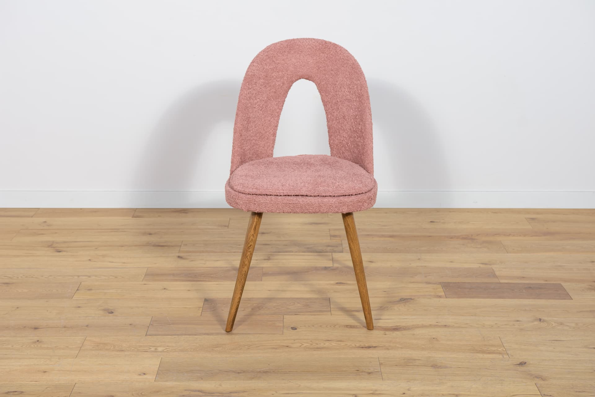 Komplet czterech krzeseł, proj. A. Suman, Tatra Nabytok, Czechy, lata 60. - 82744