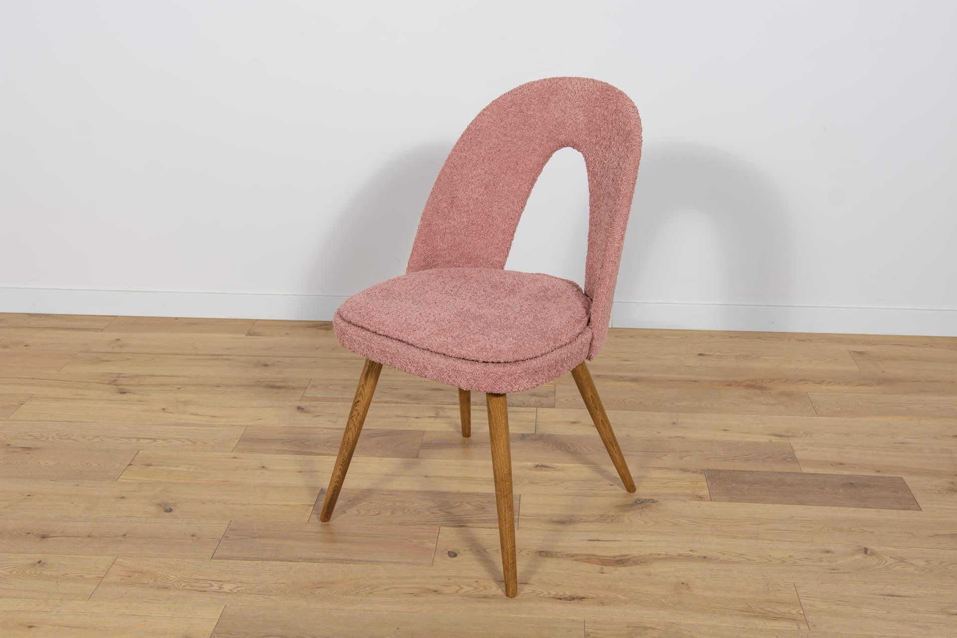 Komplet czterech krzeseł, proj. A. Suman, Tatra Nabytok, Czechy, lata 60. - 82748