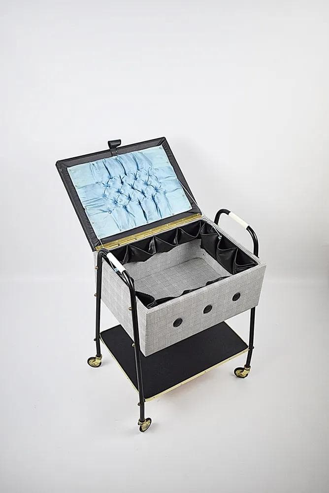 Czarny, metalowy niciak w stylu mid-century modern, Polska, lata 60. - 83048