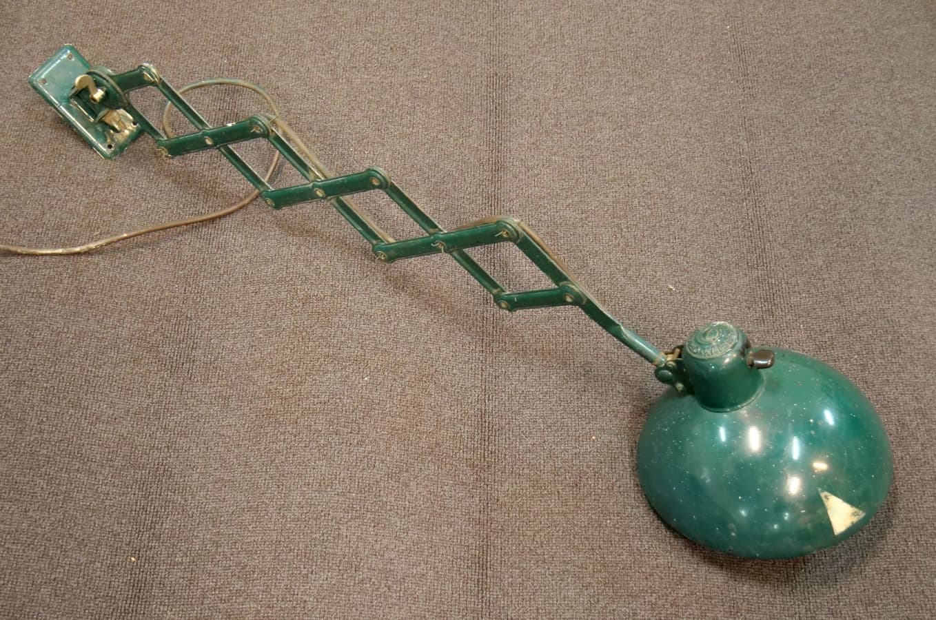 Lampa ścienna nożycowa Kaiser 6718, zielony, metal, proj. C. Dell, Kaiser Idell, Niemcy, lata 30. - 83127