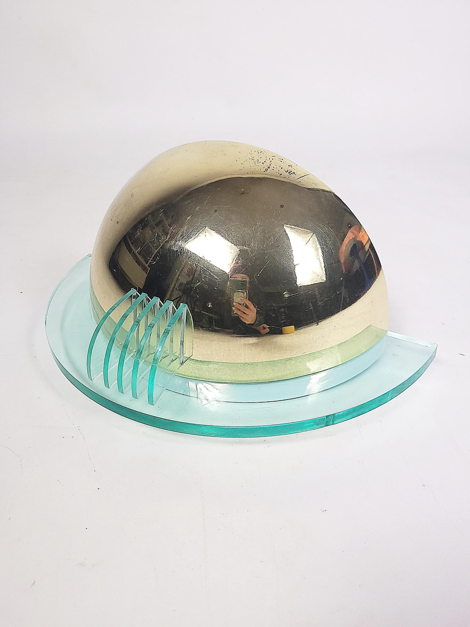 Kinkiet postmodernistyczny, metal złoty, plexi zielony, Polska, lata 80. - 87140