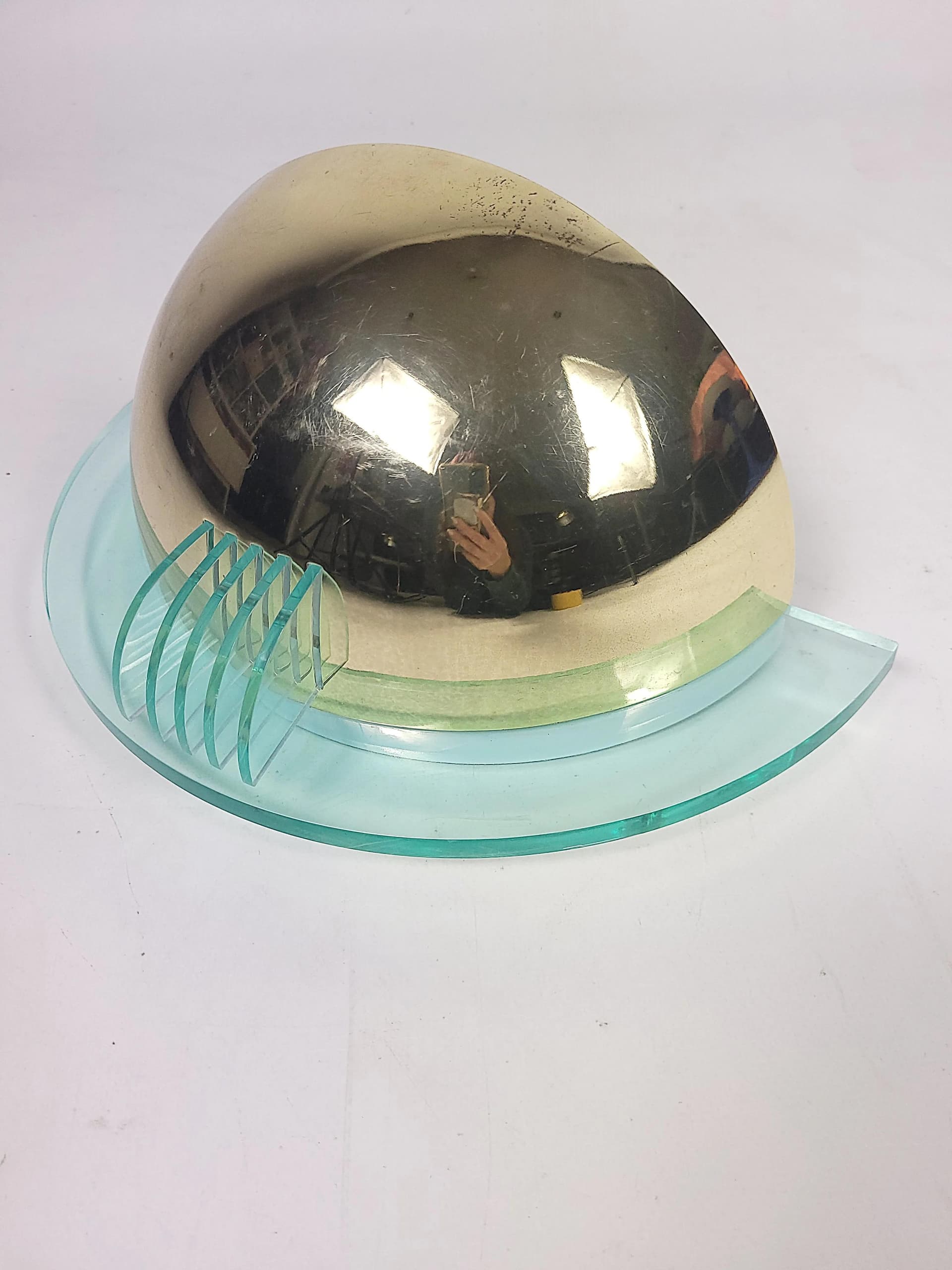 Kinkiet postmodernistyczny, metal złoty, plexi zielony, Polska, lata 80. - 87139