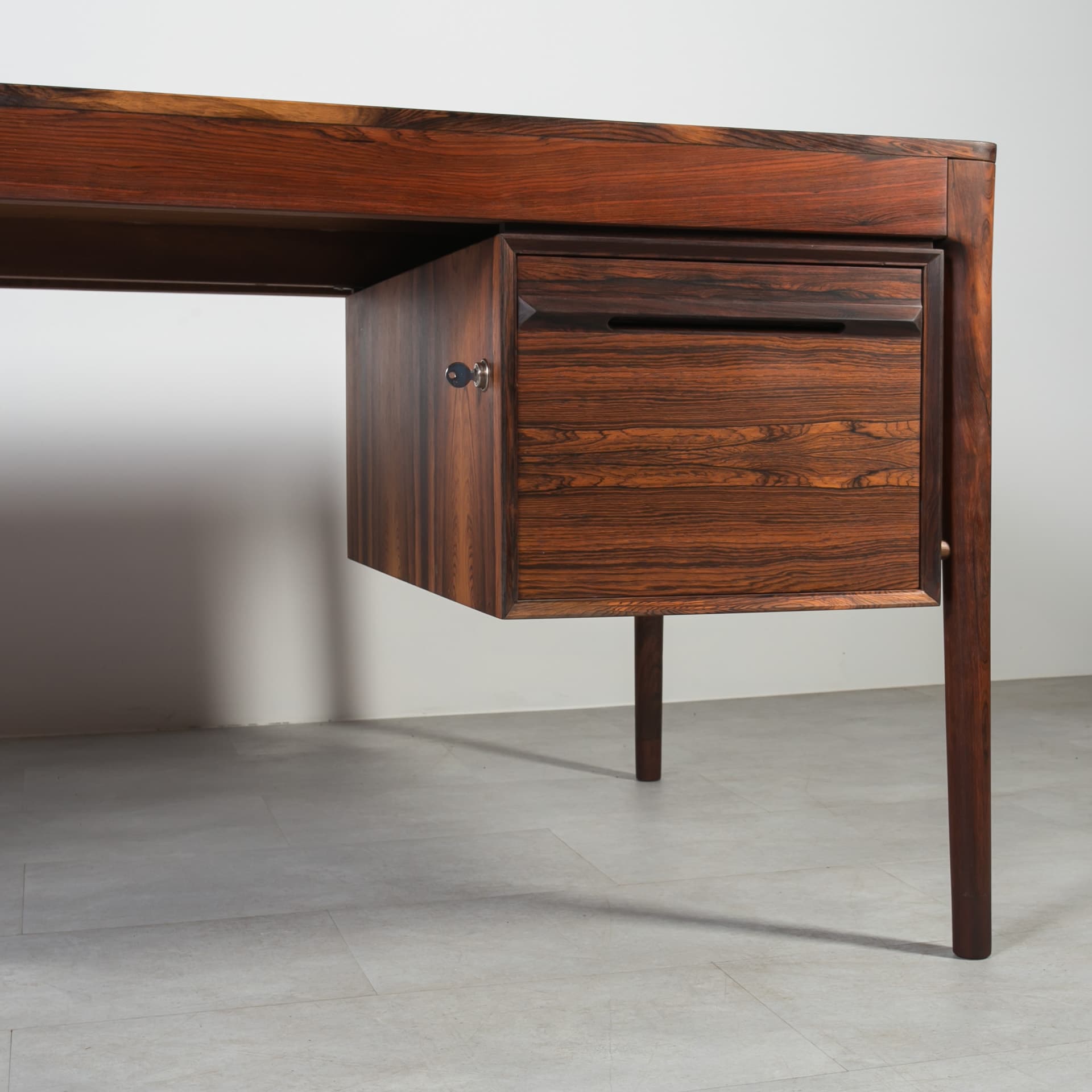 Desk, Mid-Century Modern, rosewood, by T. Afdal, Bruksbo, Norway, 1960s - 6645