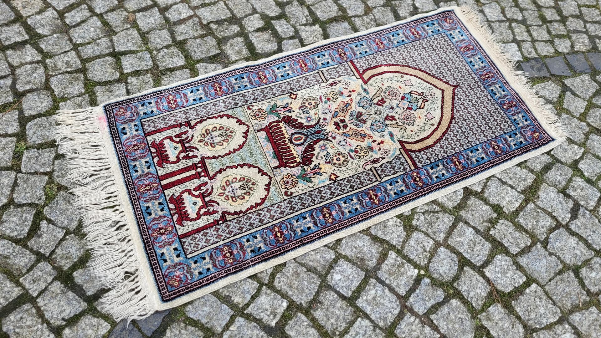 Dywan orientalny 52x115cm, jedwab kremowy, Tunezja, lata 80. - 89262