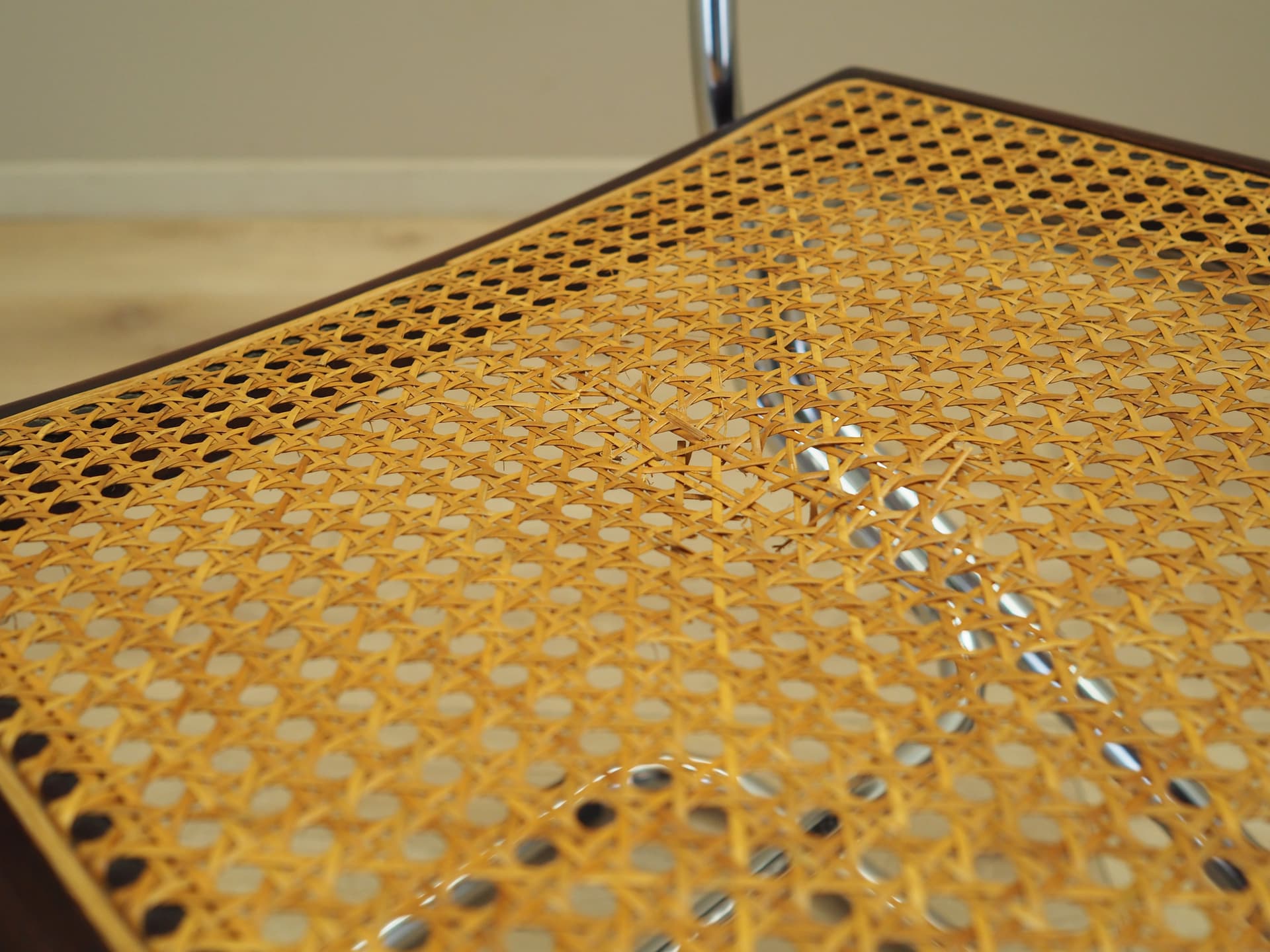 Pair of chairs Bauhaus, brown rattan, dark brown beech, chrome steel, Italy, 1960s. - 83320