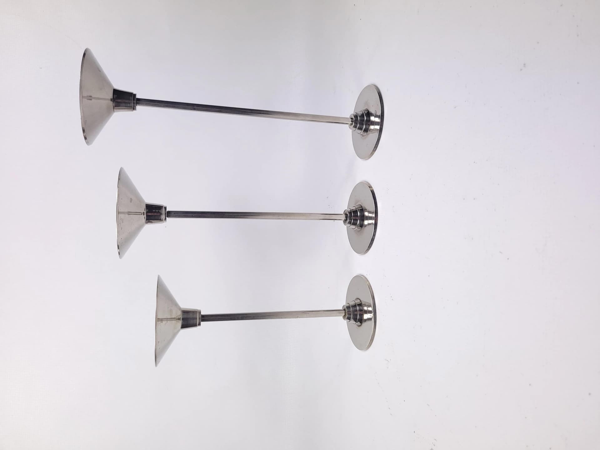 Komplet trzech świeczników modernistycznych, metal szary, Polska, lata 70. - 86763