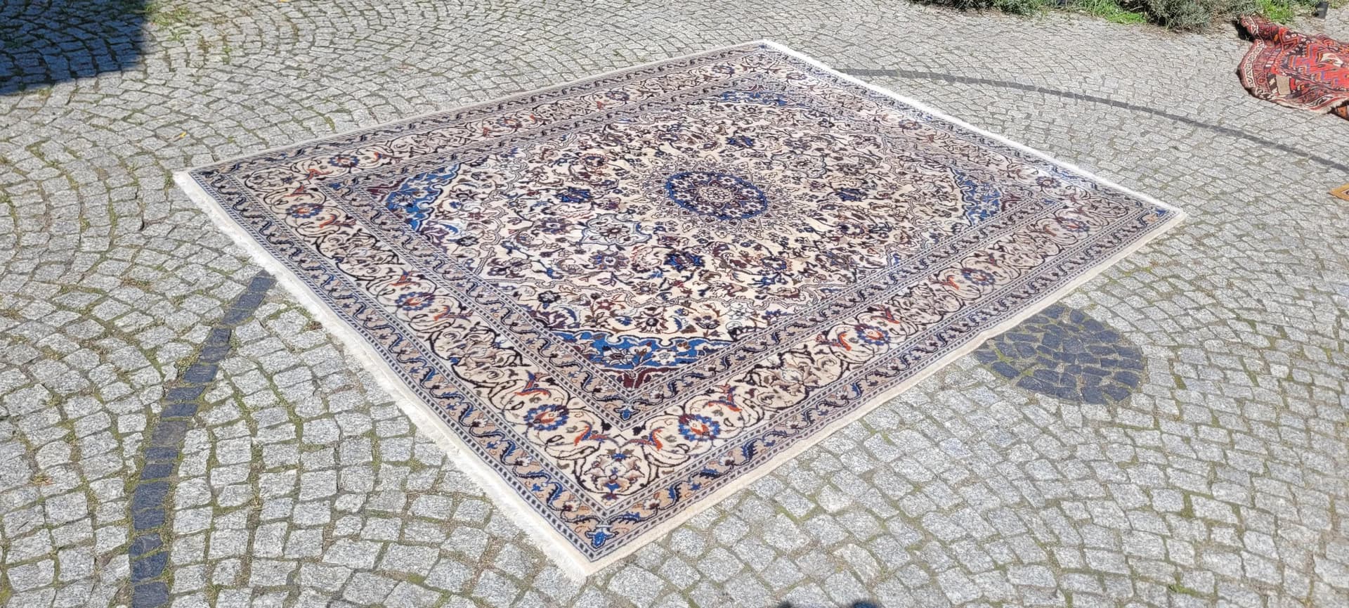 Dywan Nain 200x250 cm, beżowy, wełna z jedwabiem, Iran - 88955