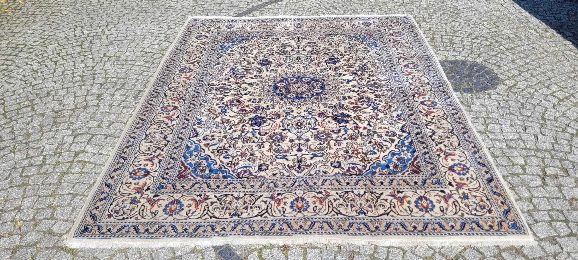 Dywan Nain 200x250 cm, beżowy, wełna z jedwabiem, Iran - 88957