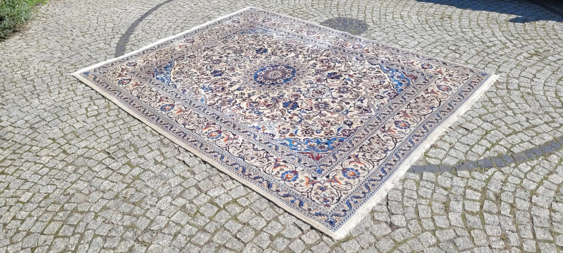 Dywan Nain 200x250 cm, beżowy, wełna z jedwabiem, Iran - 88952