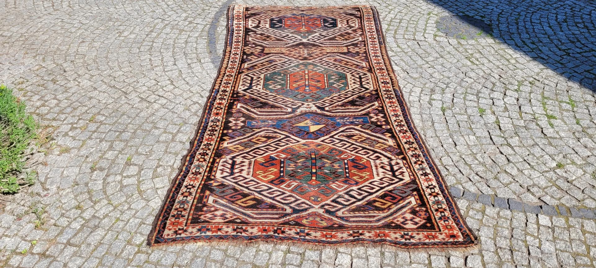 Rug Kazak, 270x130 cm, red wool, Azerbaijan, 19th c. - 88924