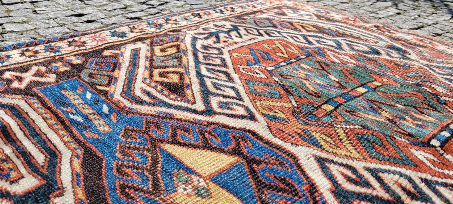 Rug Kazak, 270x130 cm, red wool, Azerbaijan, 19th c. - 88926