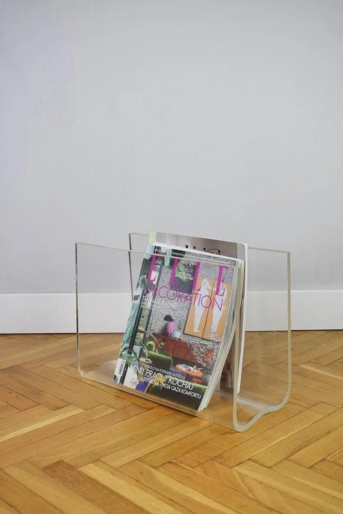 Magazine rack, white plexiglass, Poland, 1970s. - 86609