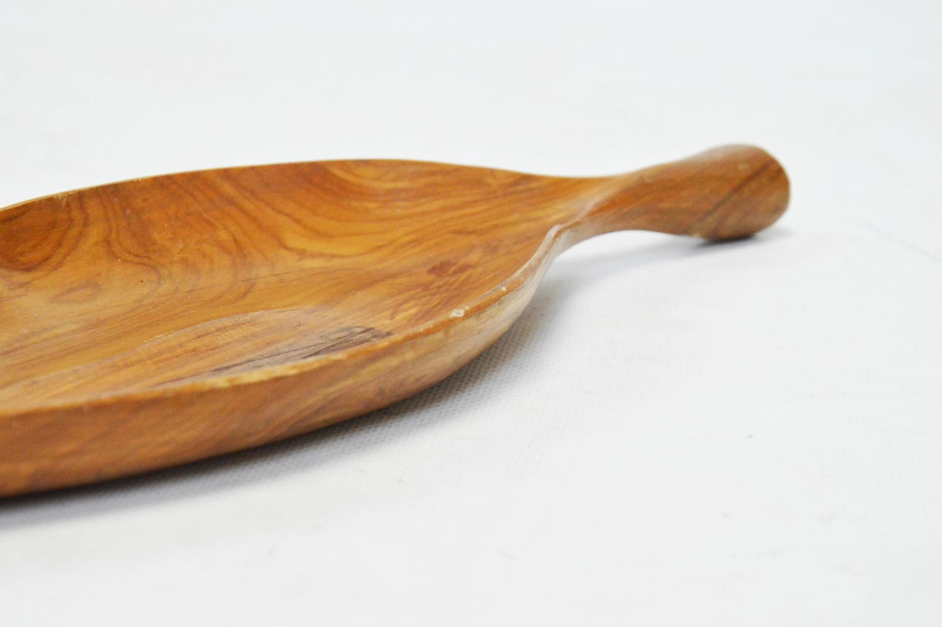 Tray Leaf, brown teak wood, Poland, 1970s. - 86370