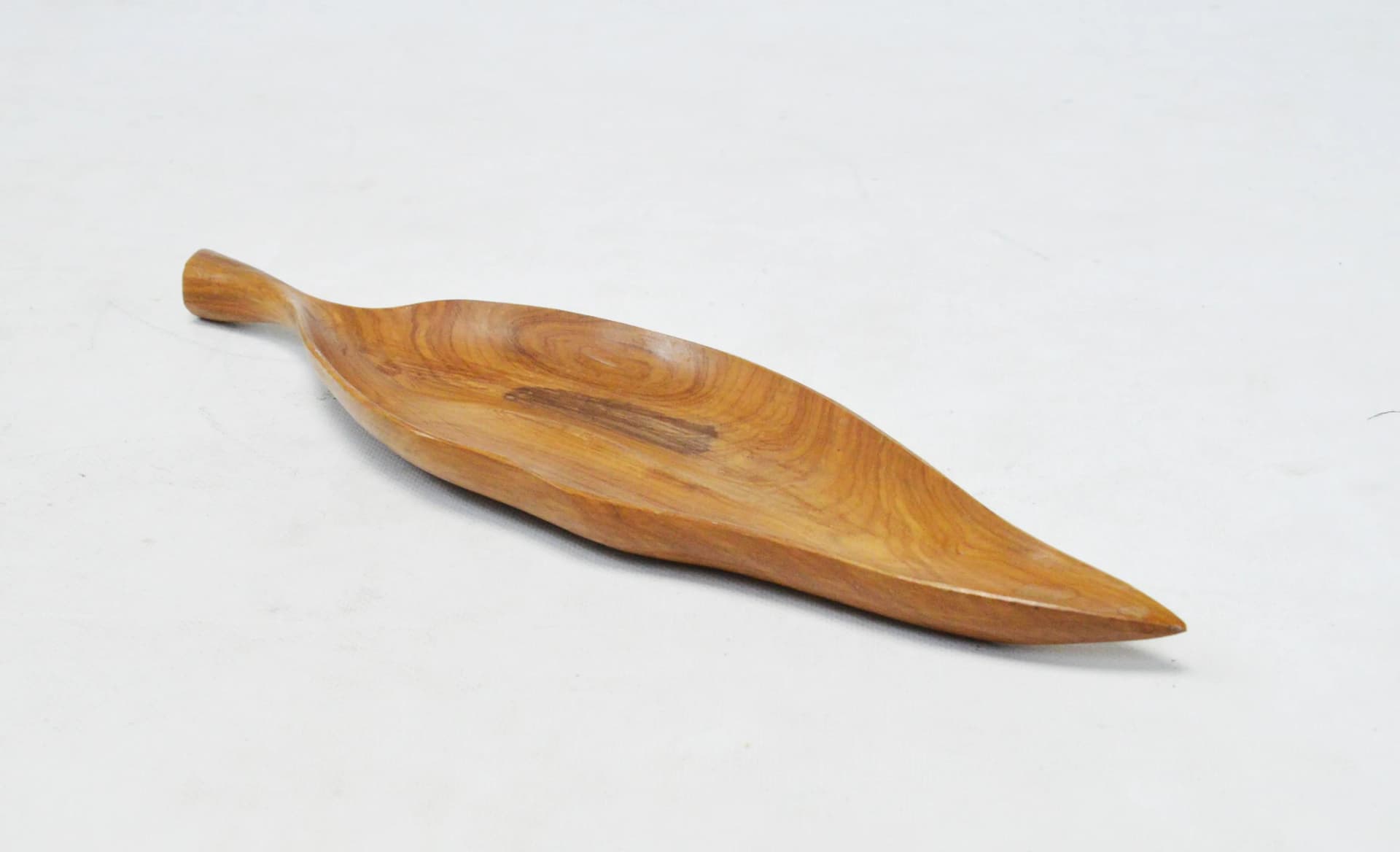 Tray Leaf, brown teak wood, Poland, 1970s. - 86371