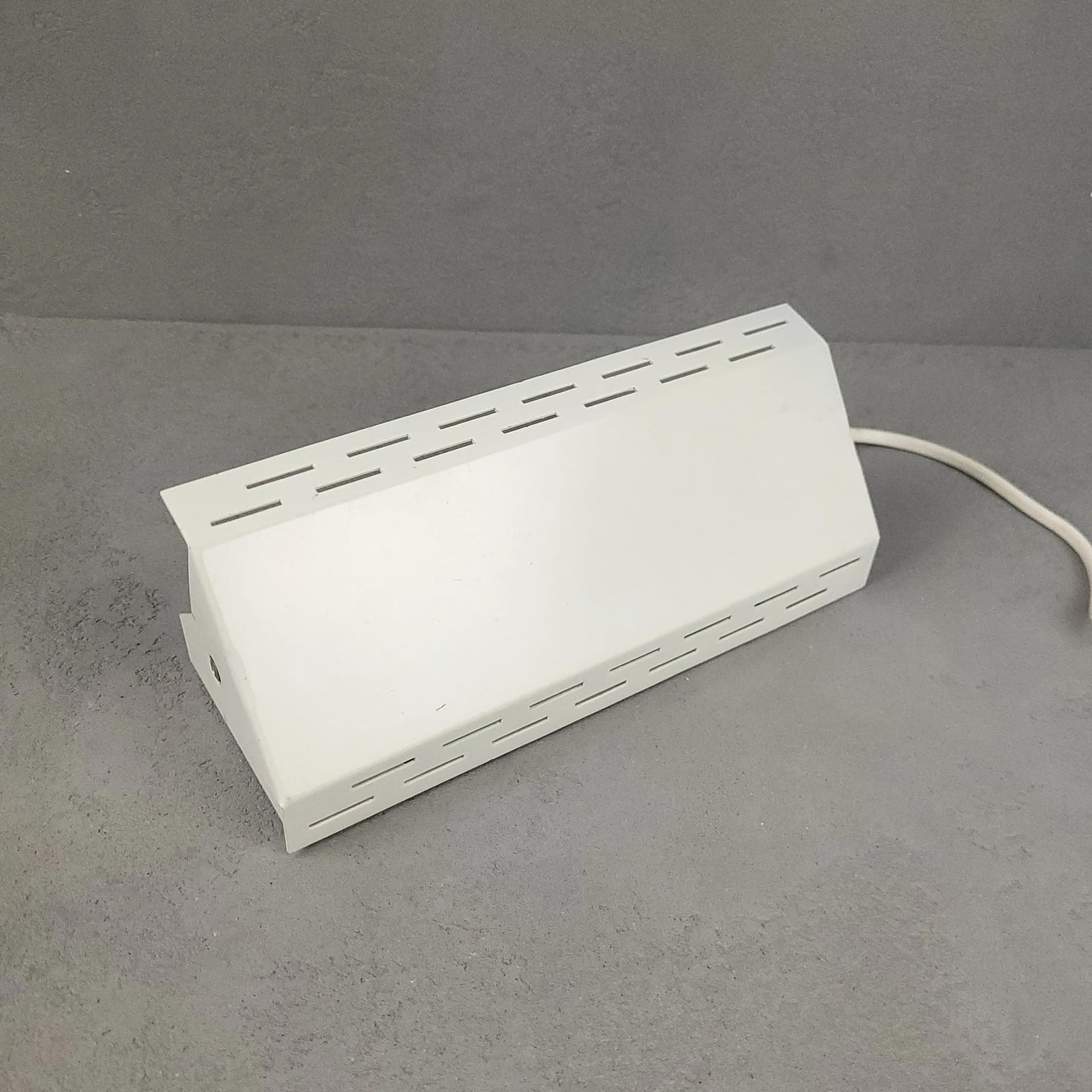 Kinkiet, biały, metal, Szwecja, lata 70. - 86213