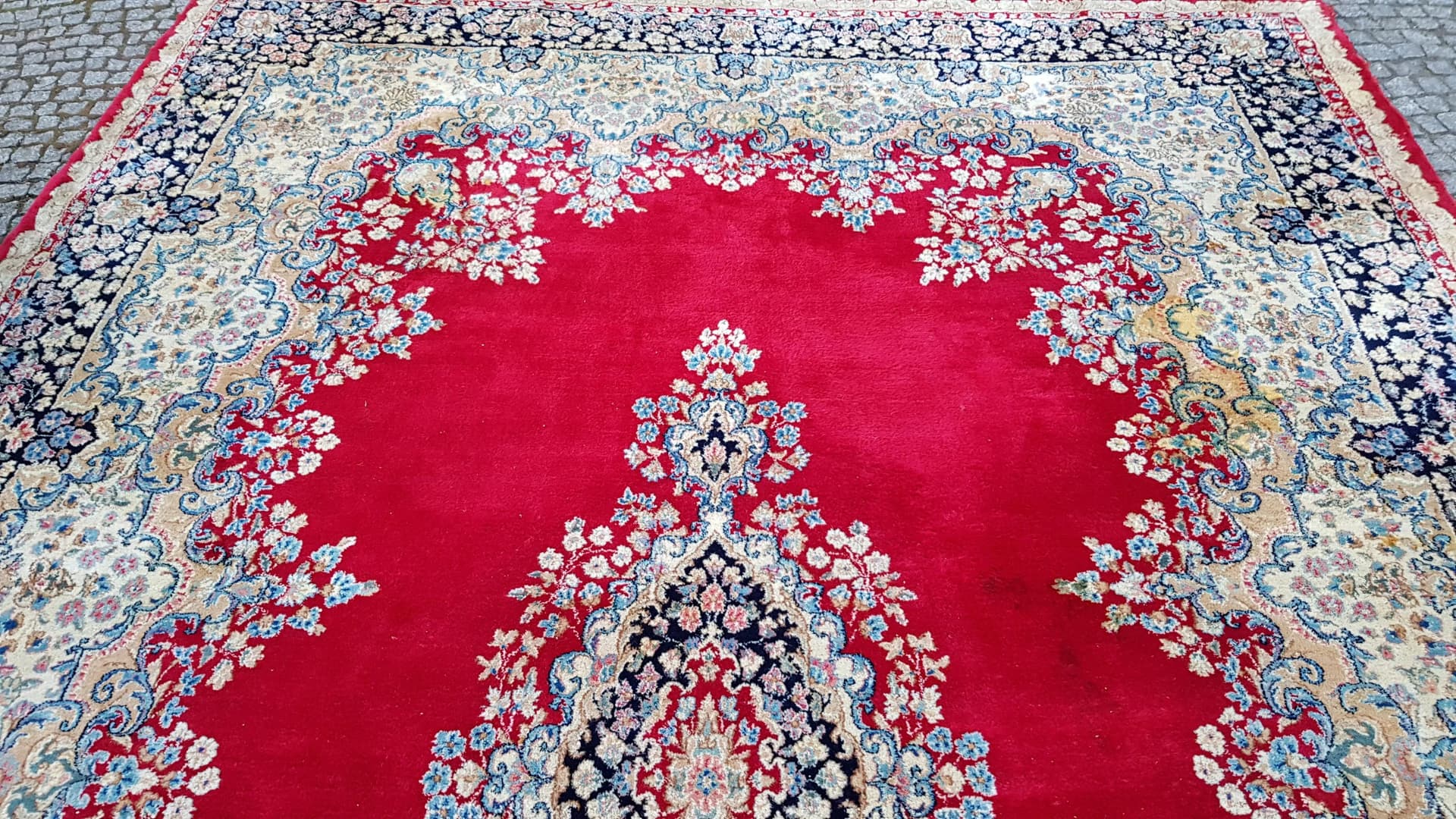 Rug Kerman, 300x400cm, red, wool, Iran, early 20th c. - 88624