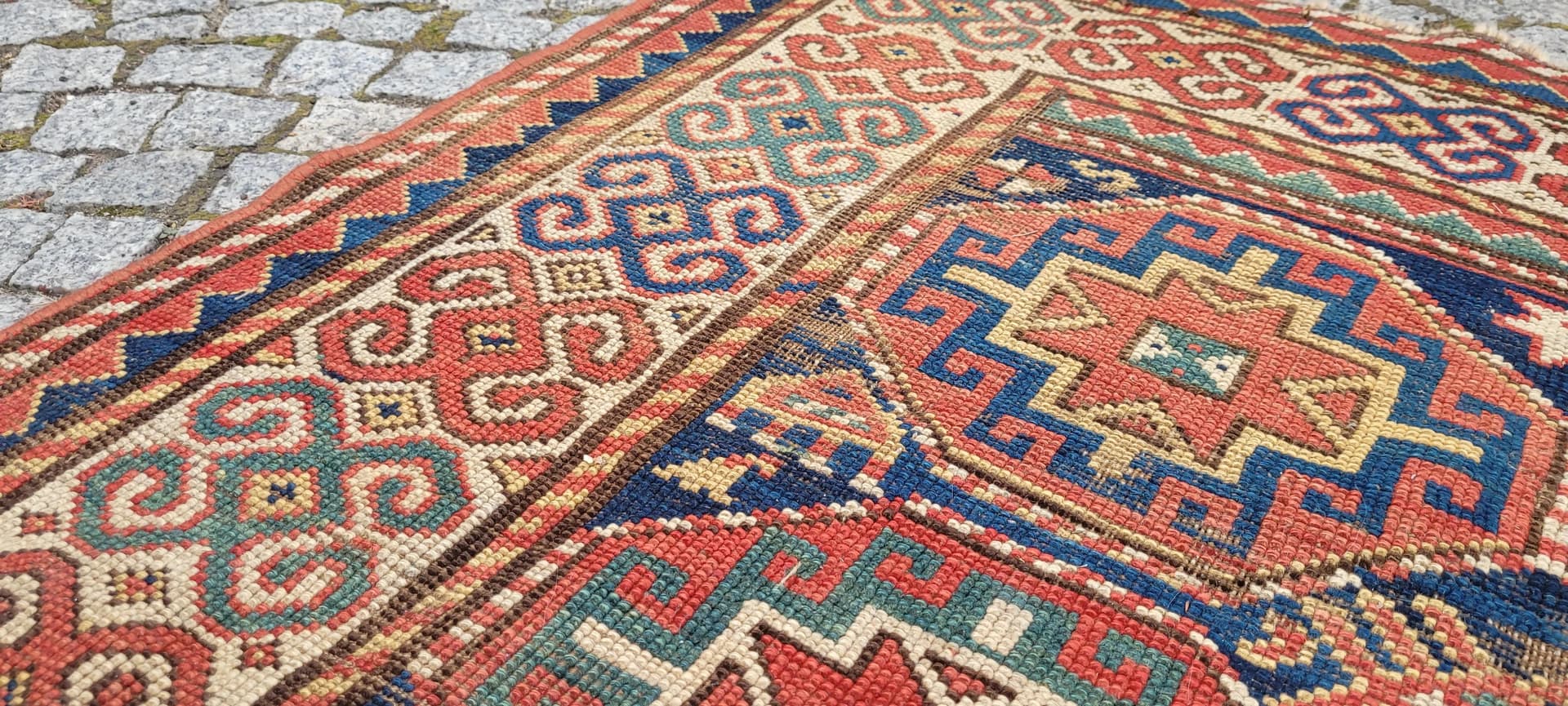 Rug Kazak, 232x122 cm, red, wool, Azerbaijan, 19th c. - 88501