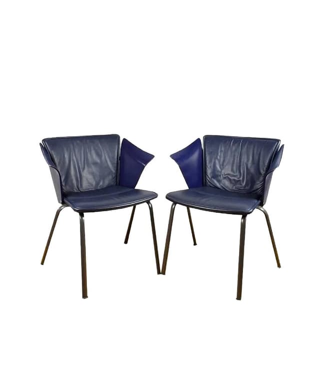 Pair of chairs VM3, navy blue leather, wood, metal, by V. Magistretti, for Fritz Hansen, Denmark, 1990s. - DIMENSION