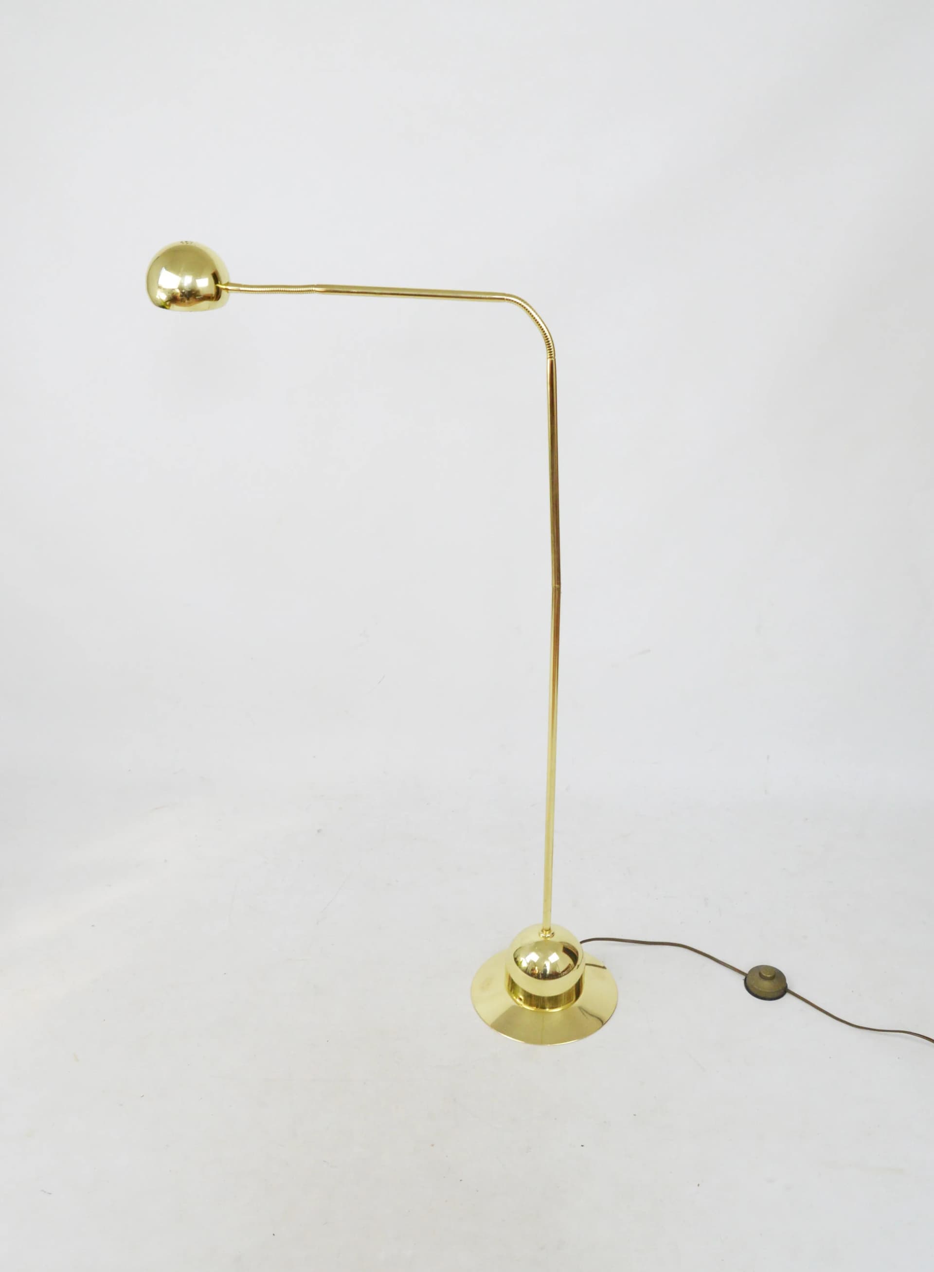 Lampa podłogowa, złoty, metal, Polska, lata 80. - 85377