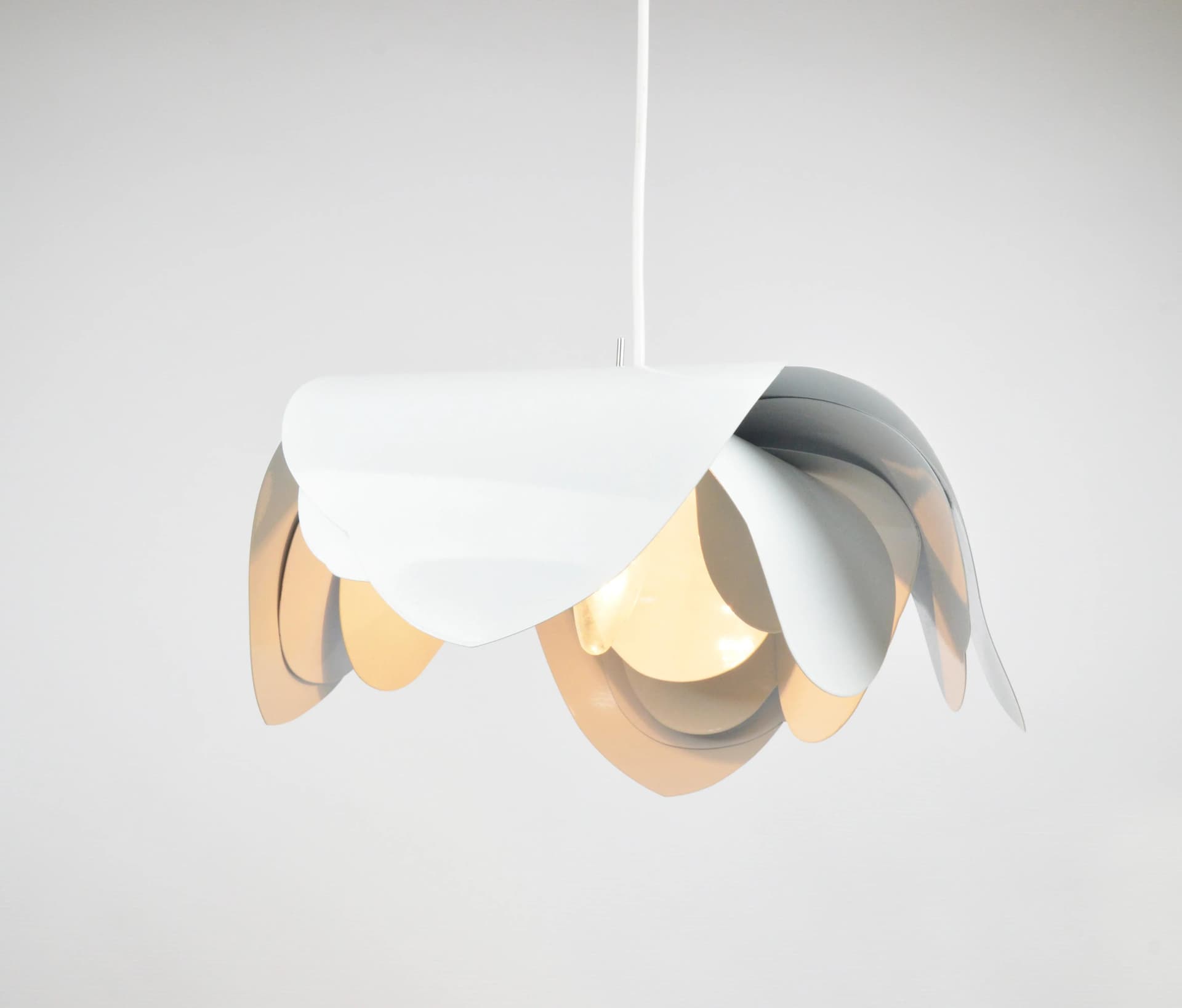 Lampa wisząca, biały, metal, Szwecja, lata 80. - 85333