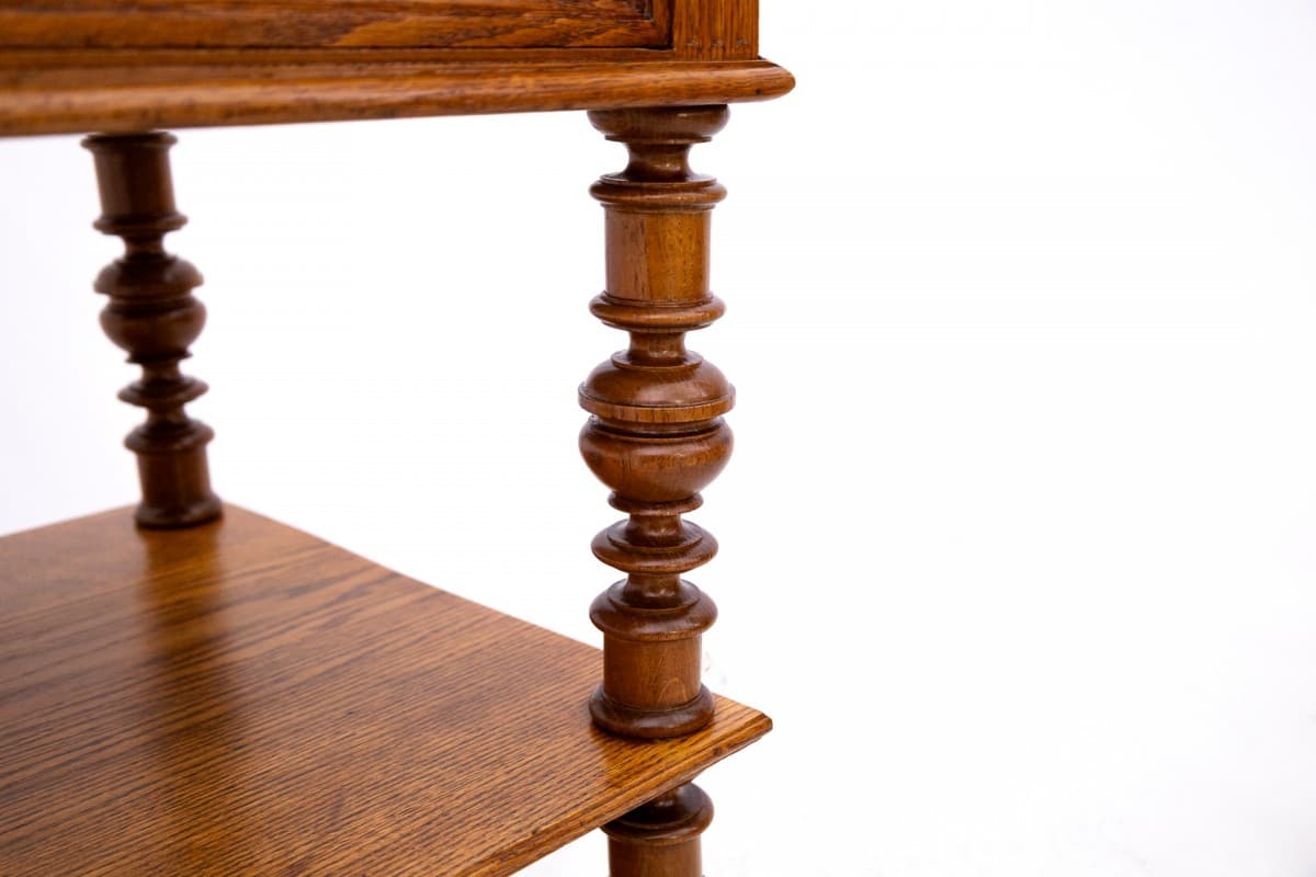 Brązowy stolik pomocniczy, styl skandynawski, Szwecja, początek XX wieku - 57665