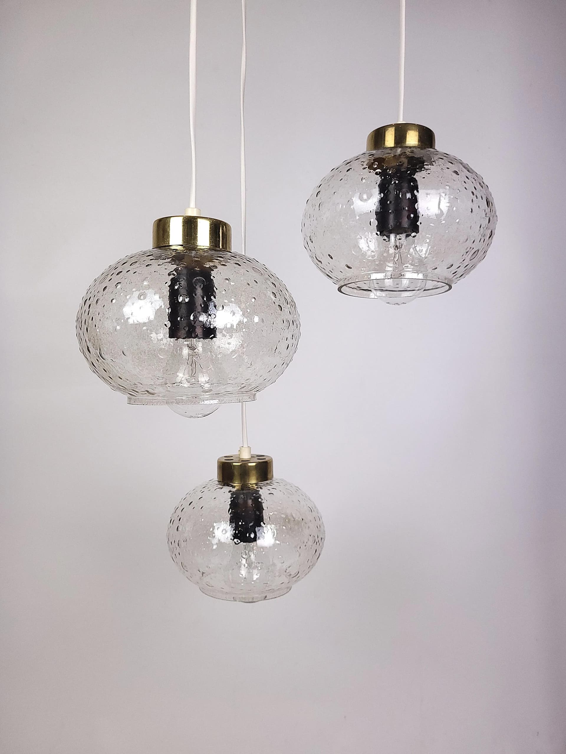 Lampa kaskadowa, transparent, szkło, Polska, lata 70. - 85269