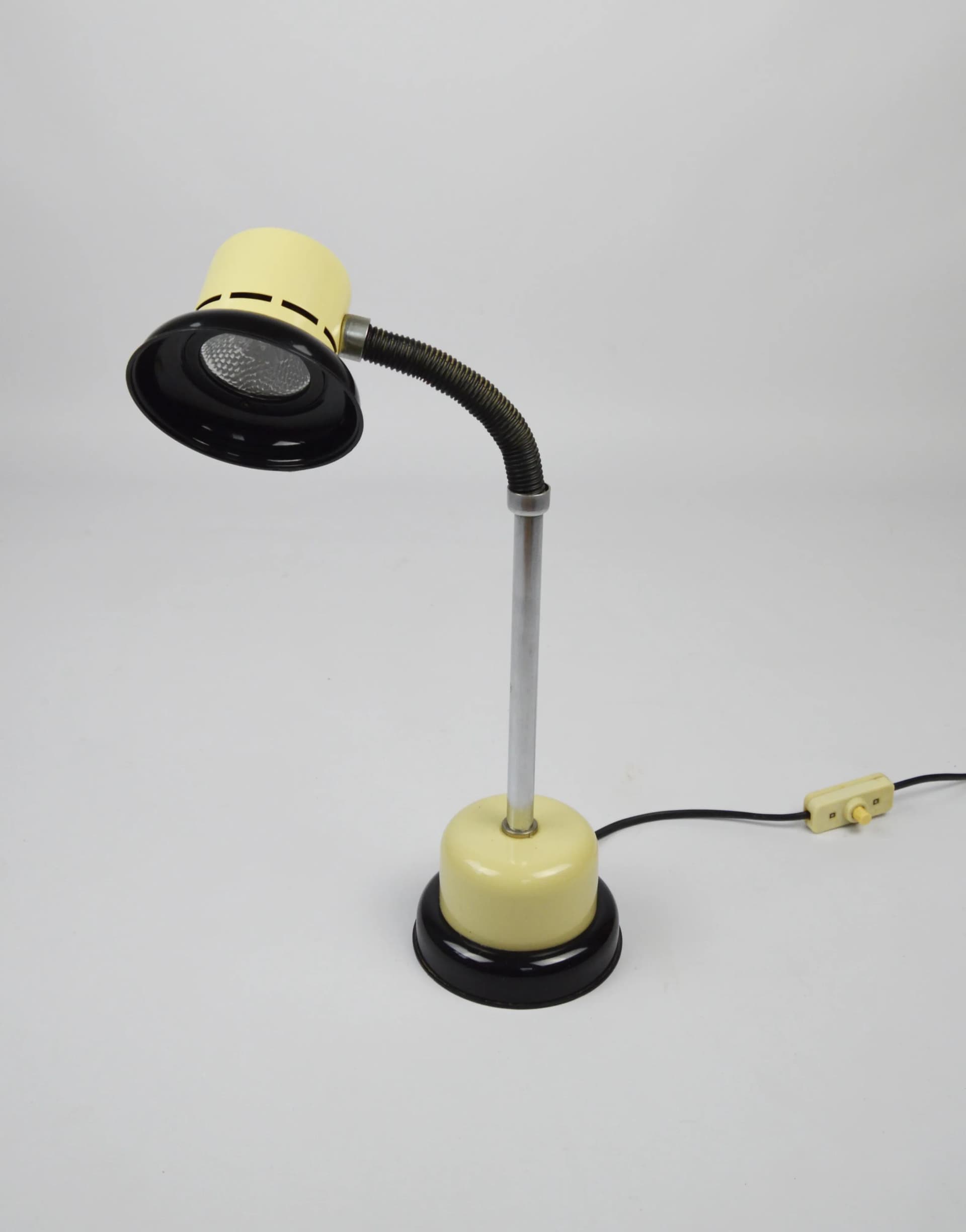 Lampka biurkowa, żółty, metal, Niemcy, lata 80. - 85111