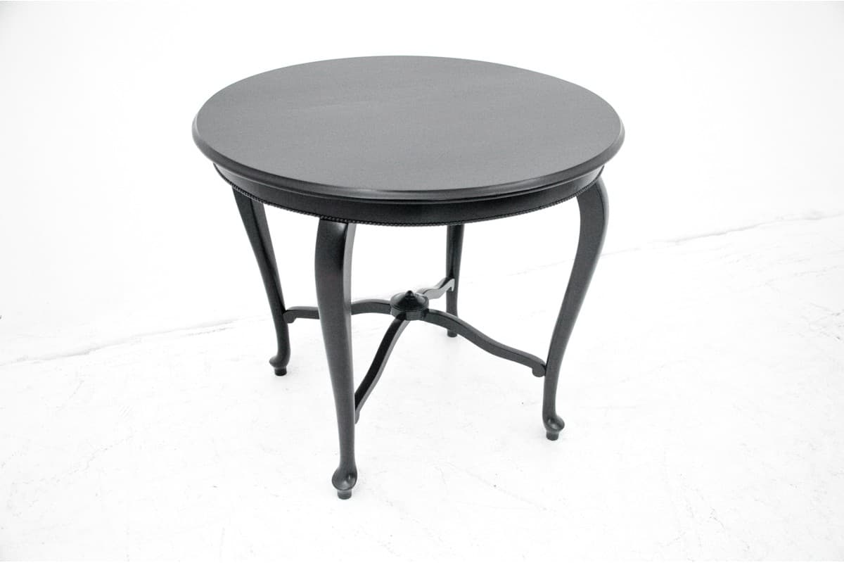 Ciemnobrązowy okrągły stolik, Europa Północna, lata 1900 - 57677