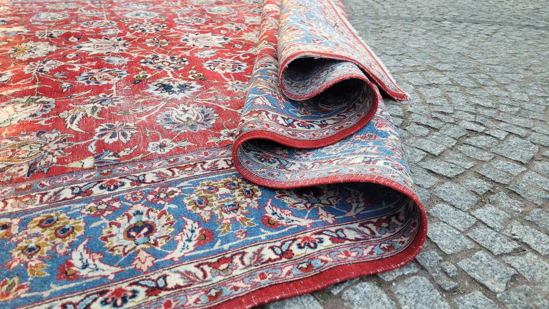 Dywan Isfahan 260x360 cm, czerwony, wełna, Iran, pocz. XX w. - 87958