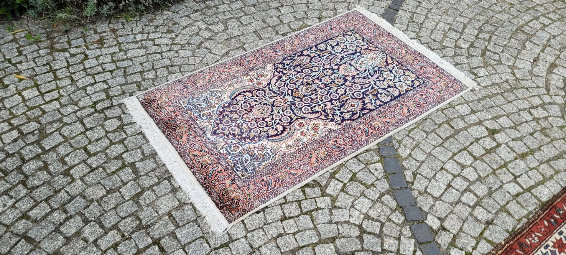 Dywan Indo Ghom 135x77 cm, granatowy, jedwab, Indie - 87892