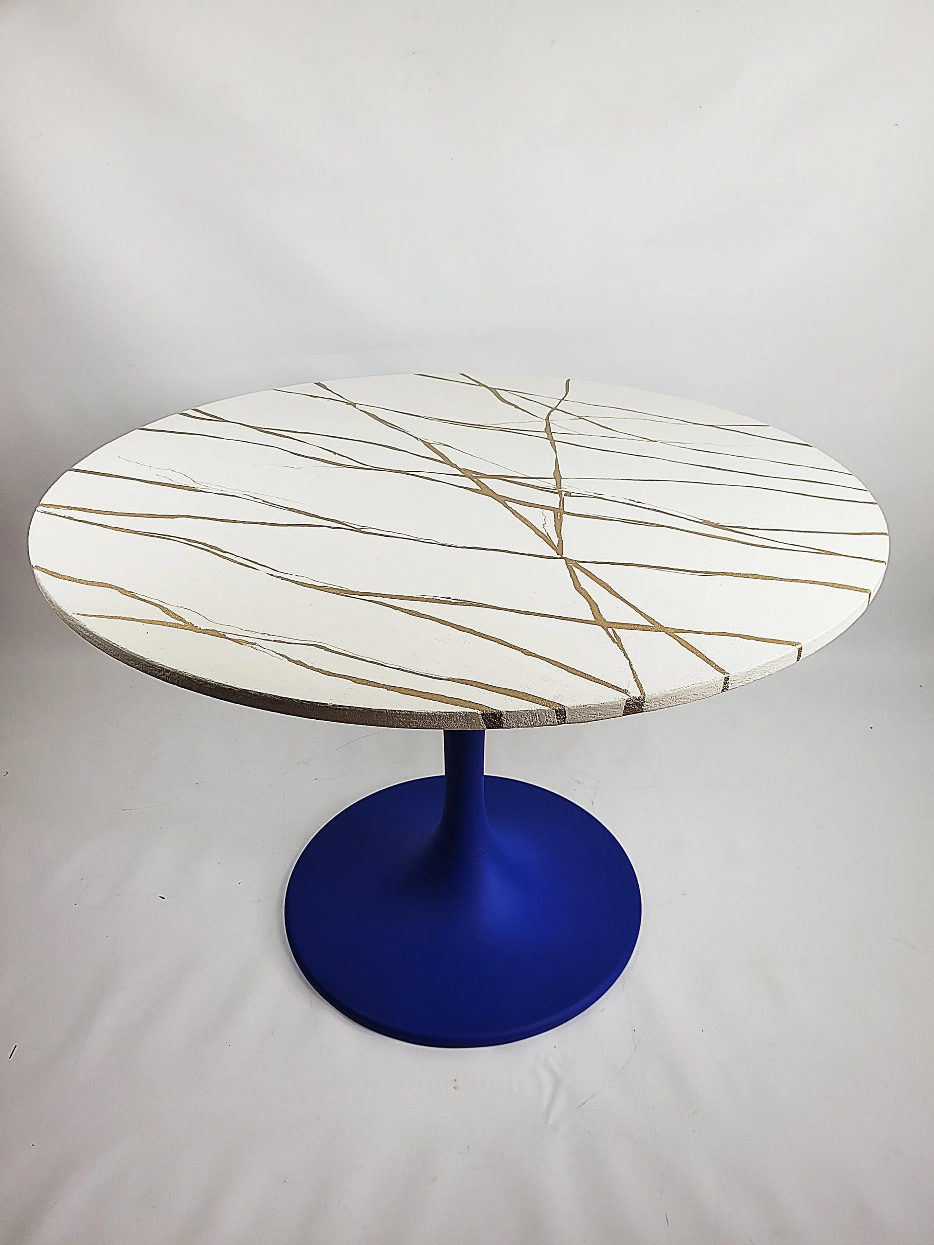 Stół Tulip, marmurino beżowy złoty, metal ciemnoniebieski, Polska, lata 90. - 84834