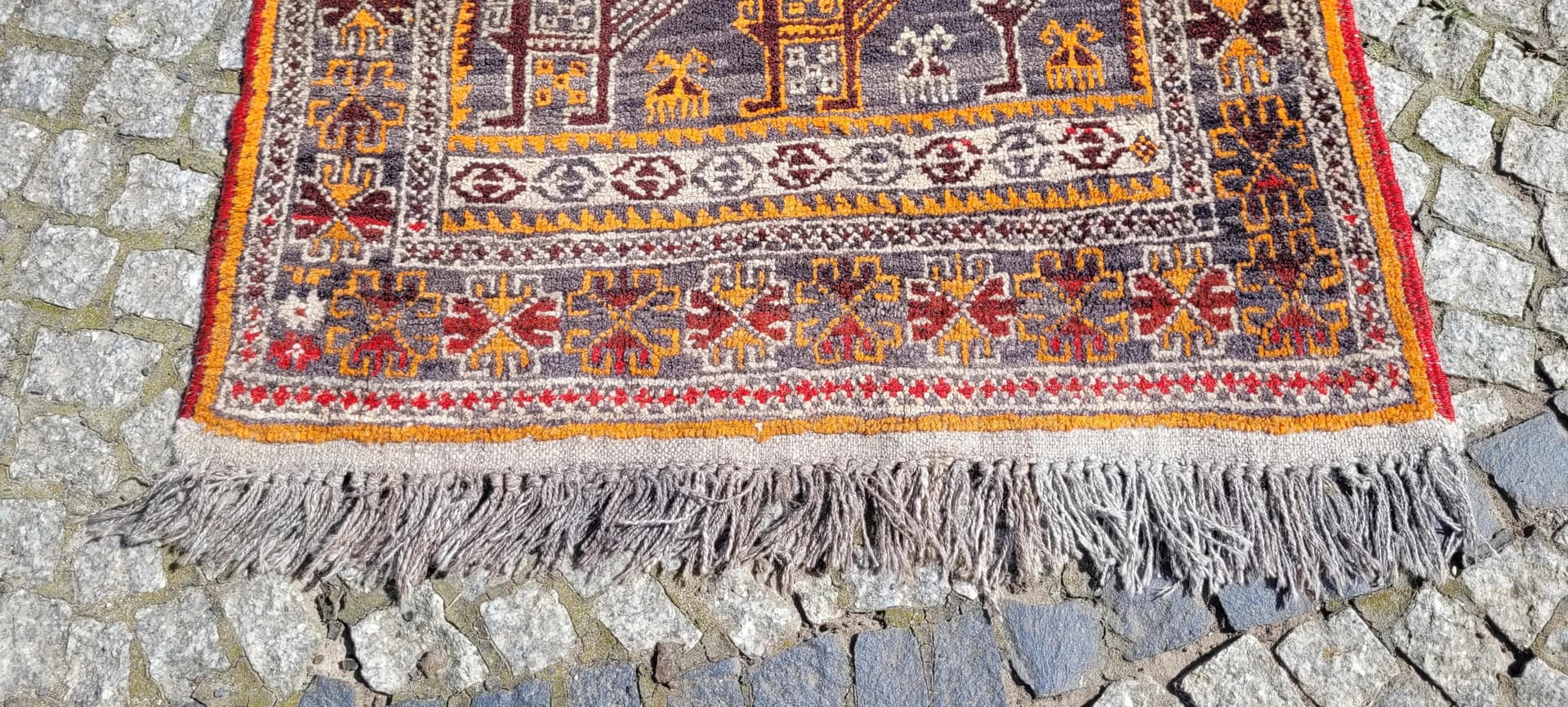 Beluch Rug, Nomadic, 85x145 cm, brown wool, Afghanistan, 1960s. - 87657