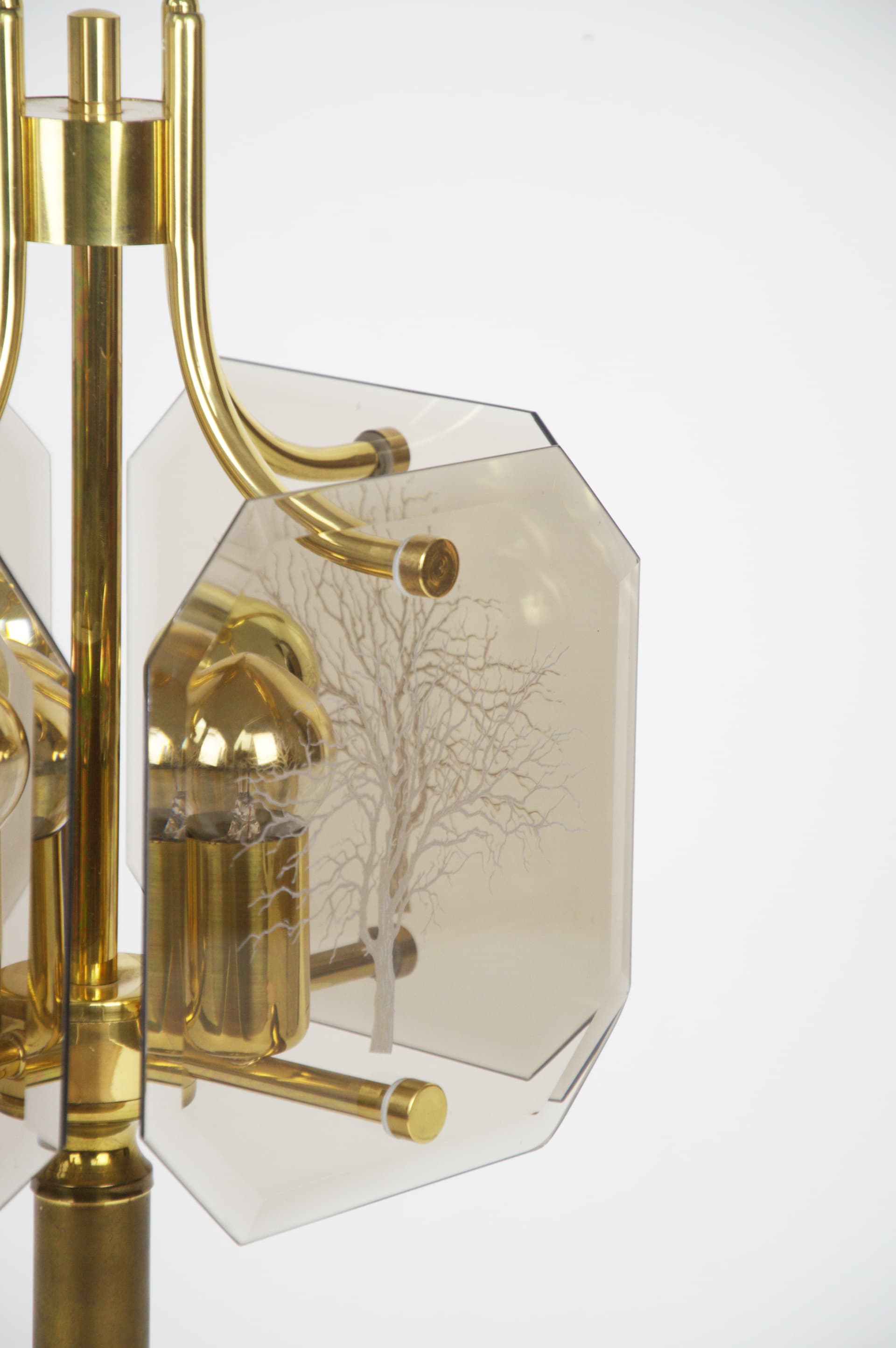 Lampa stołowa, mosiądz złoty, dymione szkło, proj. L. Colani, lata 80. - 84719