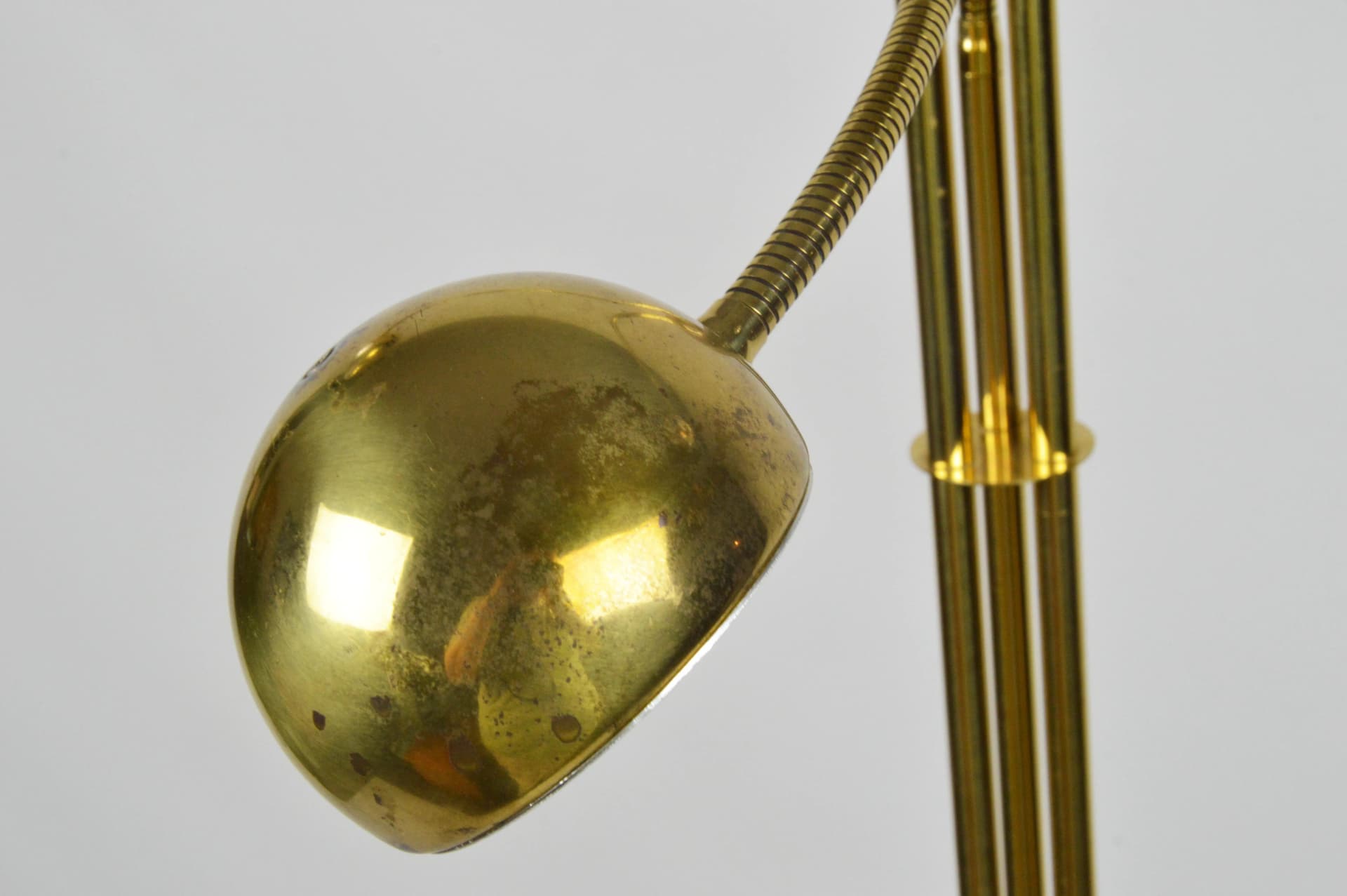 Lampa podłogowa potrójna, złoty, metal, Polska, lata 80. - 84544