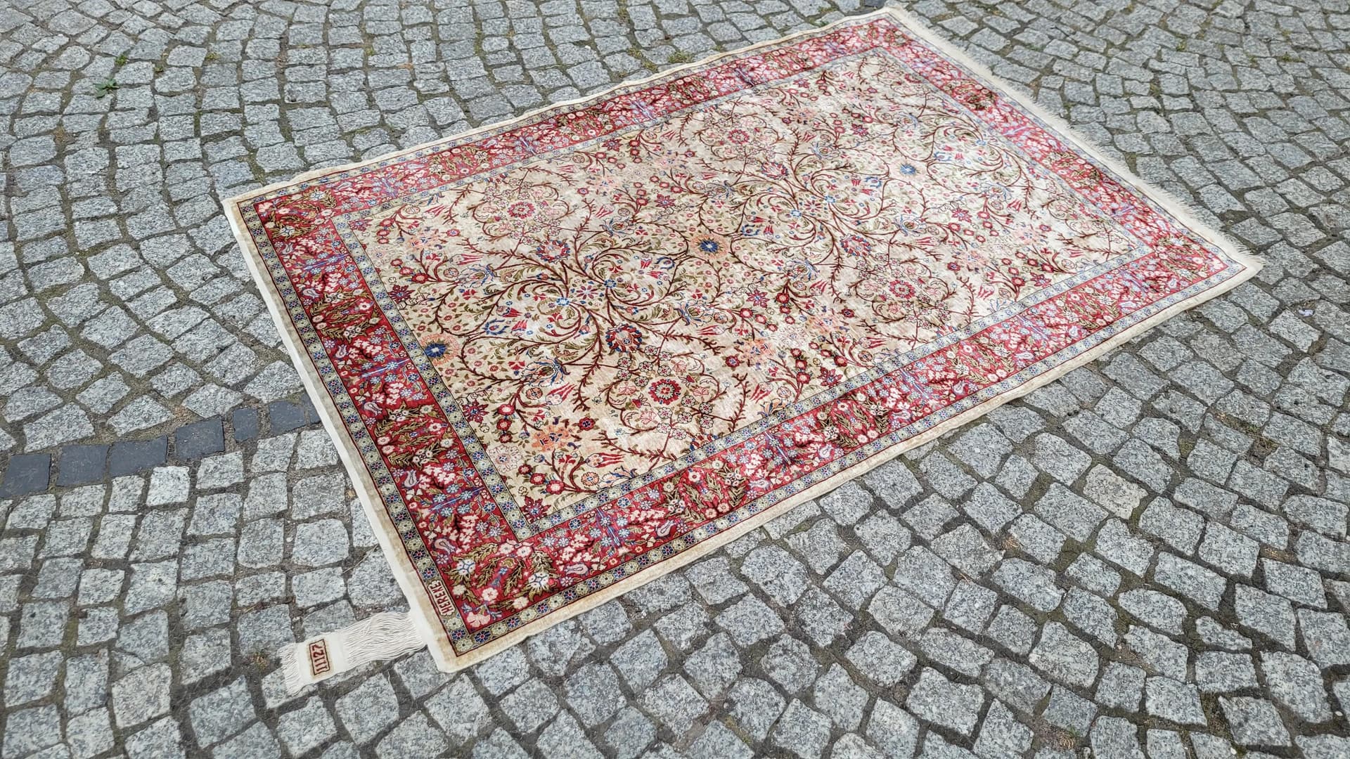 Dywan Hereke, 155x103cm, jedwab beżowy, Turcja - 87461