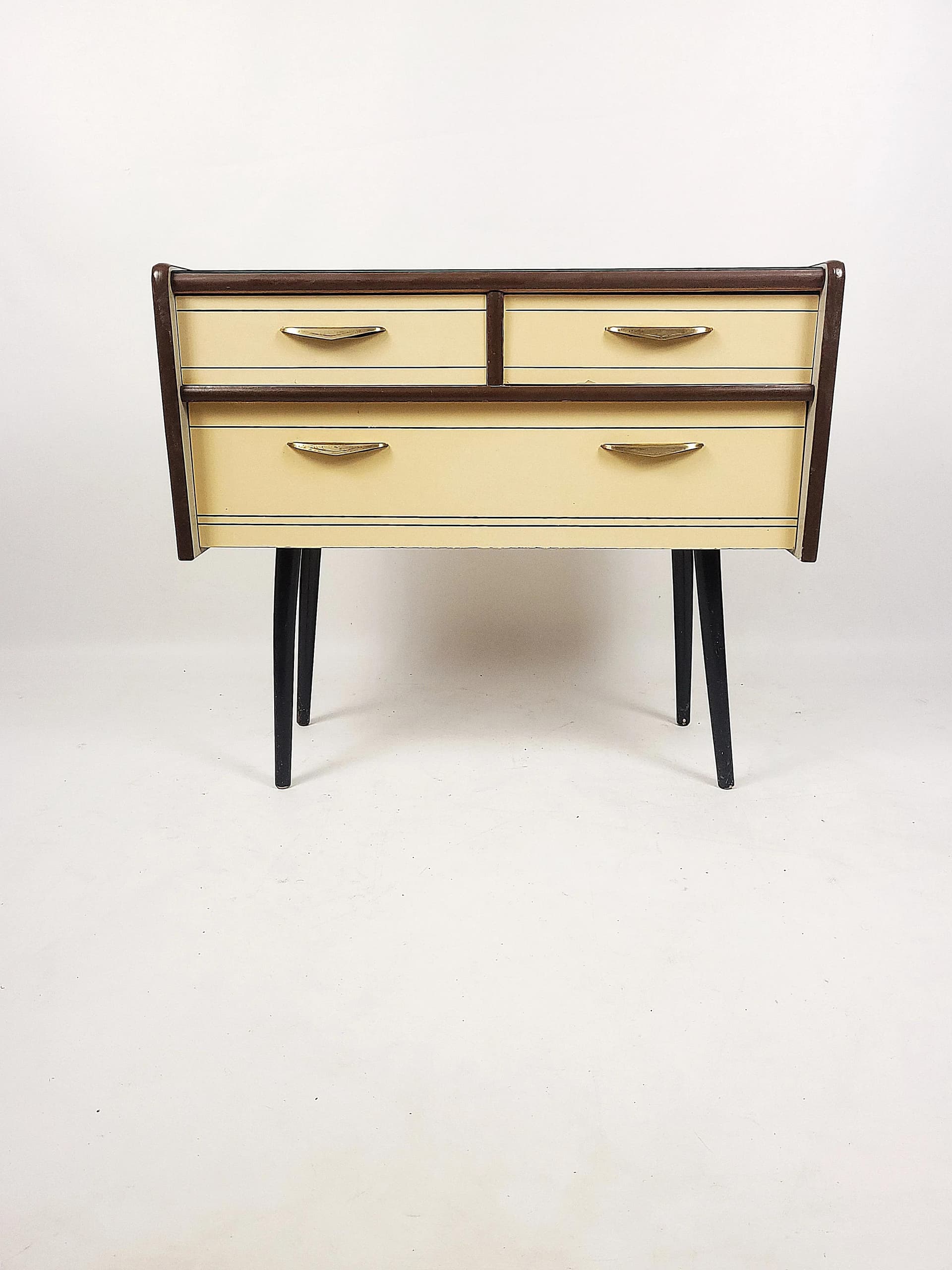 Chest of Drawers Rockabilly, beige wood, black lakobel glass, Poland, 1950s. - 84080