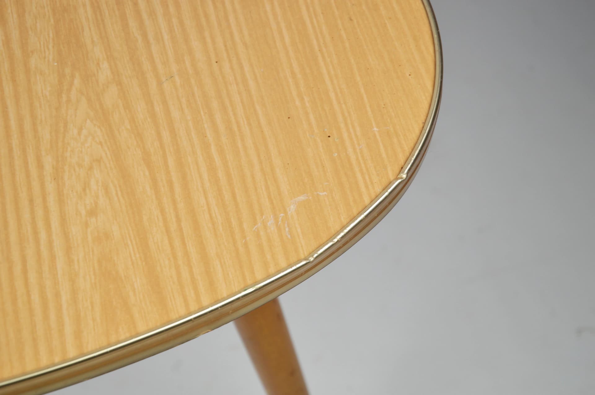 Stolik pomocniczy, beżowy, drewno, Polska, lata 70. - 84018