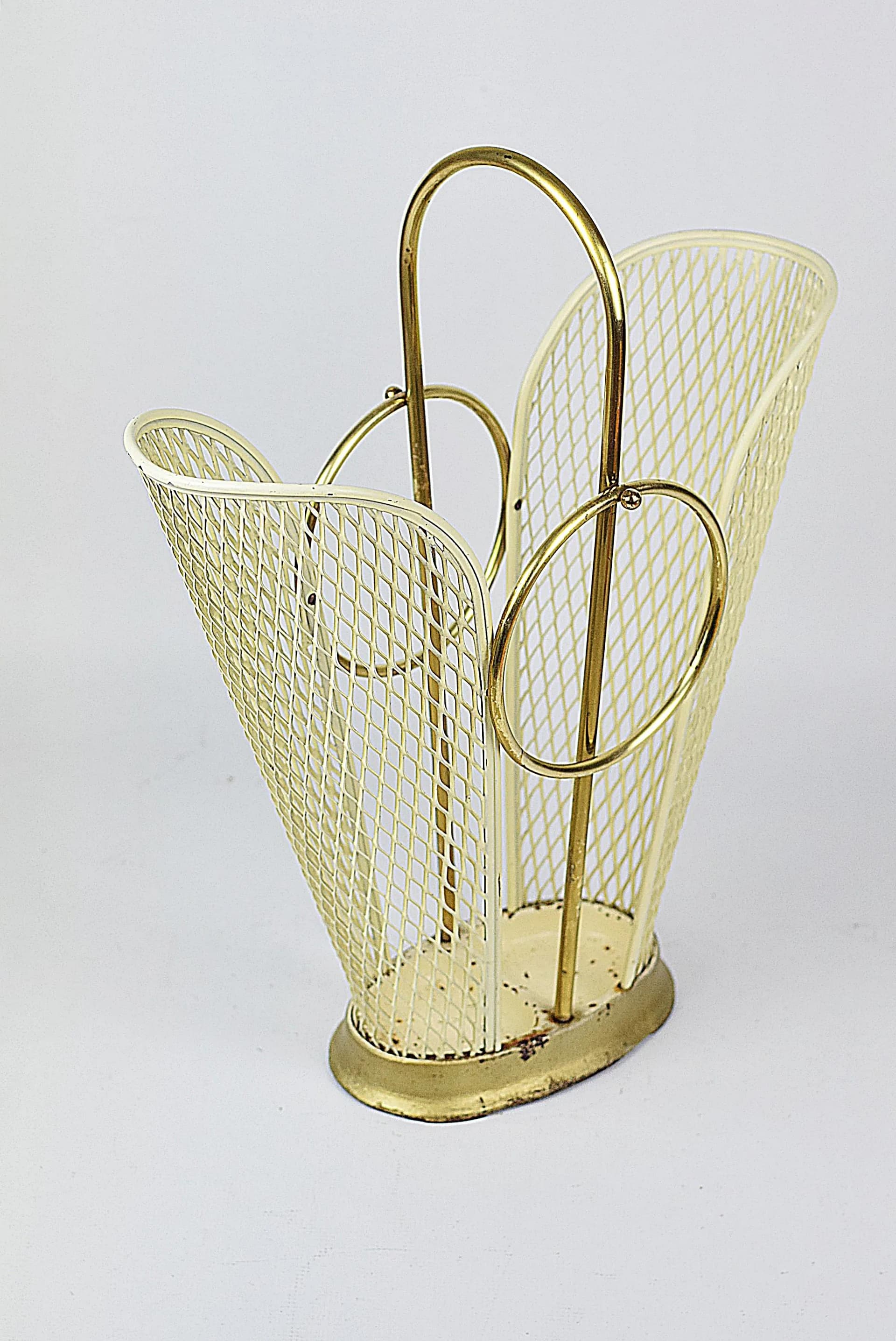 Parasolnik Rockabilly, żółty, metal, Polska, lata 60. - 83886