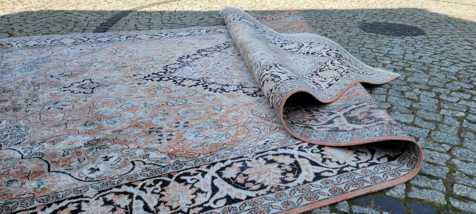 Dywan Ghom 187x280 cm, jedwab kremowy, Indie - 87293