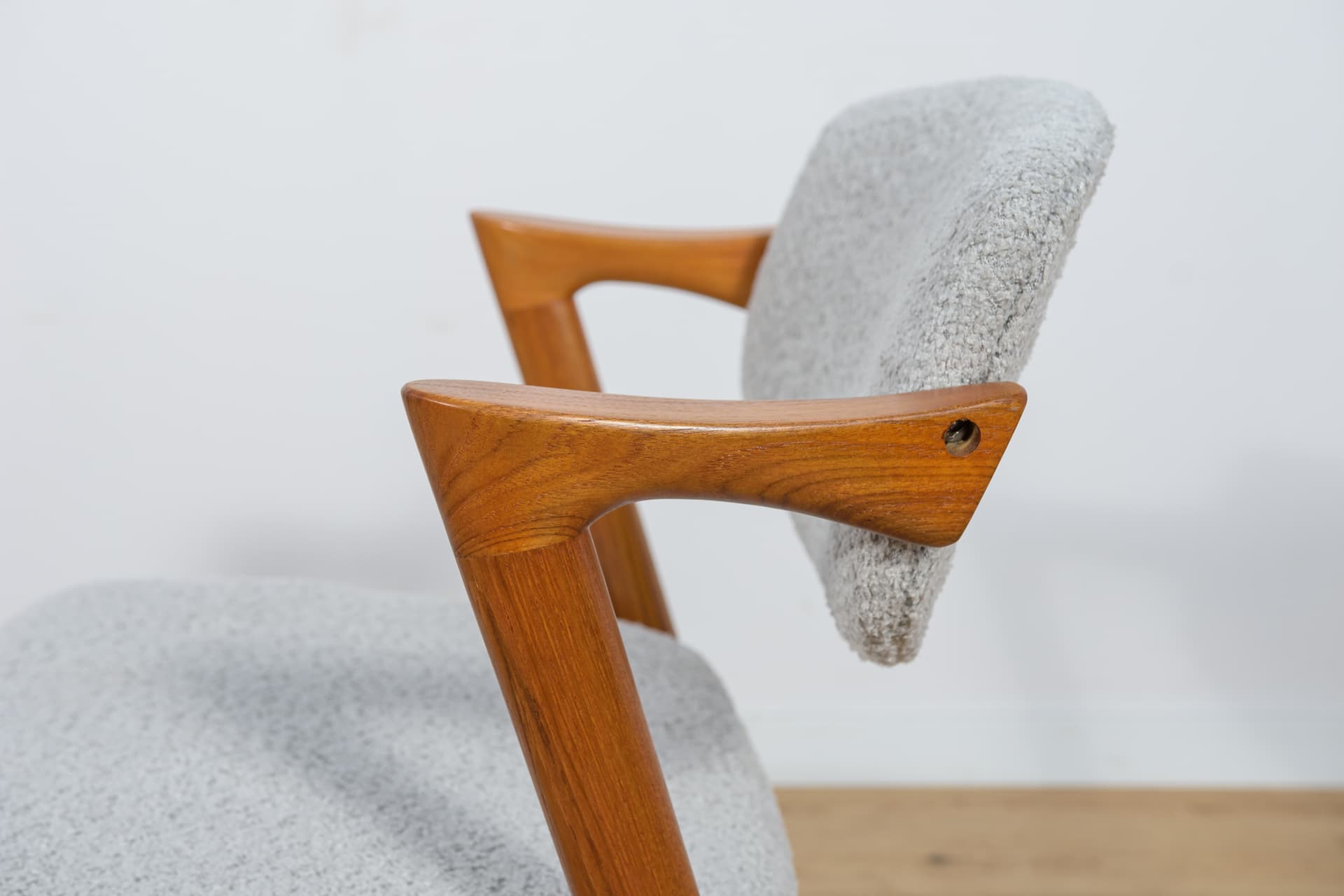 Komplet czterech krzeseł Model 42, proj. K. Kristiansen, Schou Andersen, Dania, lata 60. - 89360