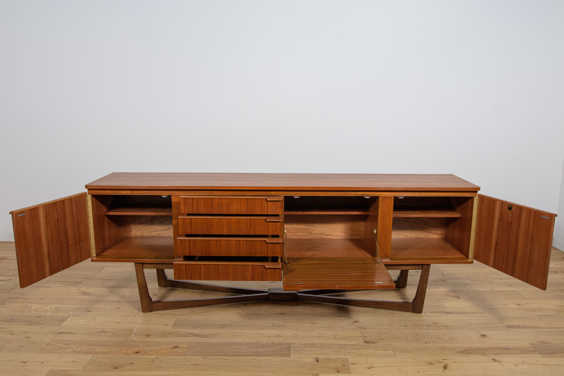 Komoda, Stonehill, Wielka Brytania, lata 60 - 89432