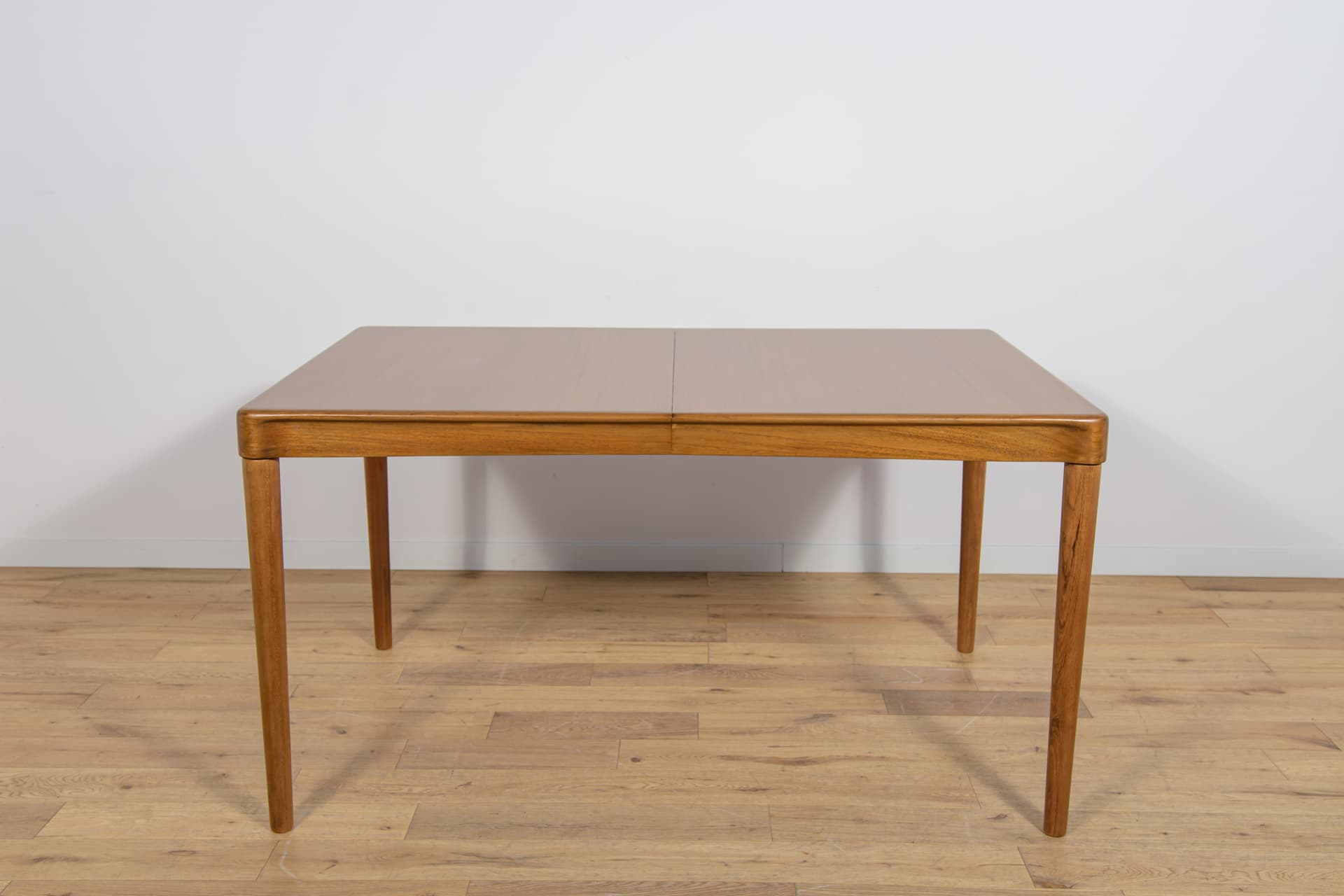 Prostokątny rozkładany stół, proj. H. W. Klein, Bramin, Dania, lata 70. - 89683