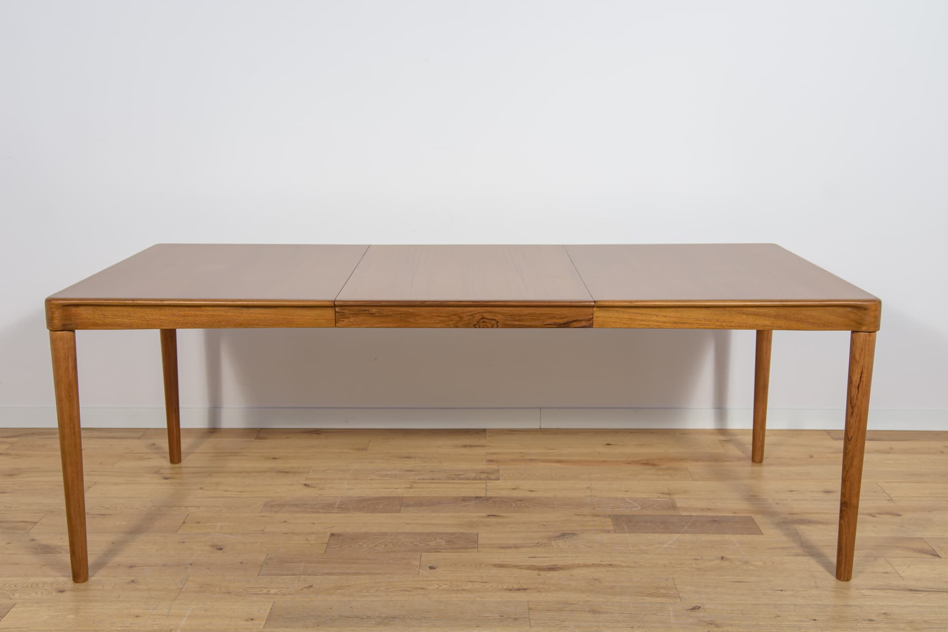 Prostokątny rozkładany stół, proj. H. W. Klein, Bramin, Dania, lata 70. - 89689